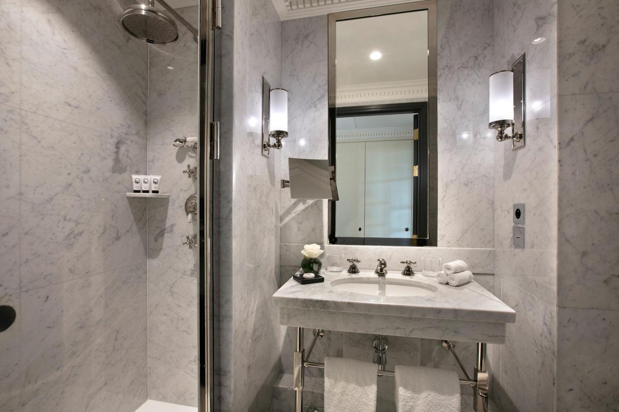 Hotel De Berri Champs-elysees, A Luxury Collection Paris