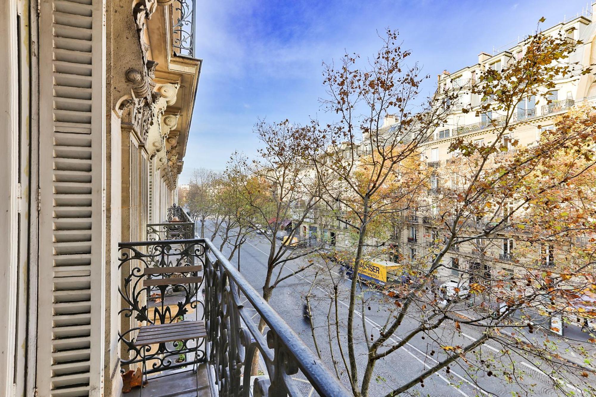 140m2 Proche Des Champs Elysees