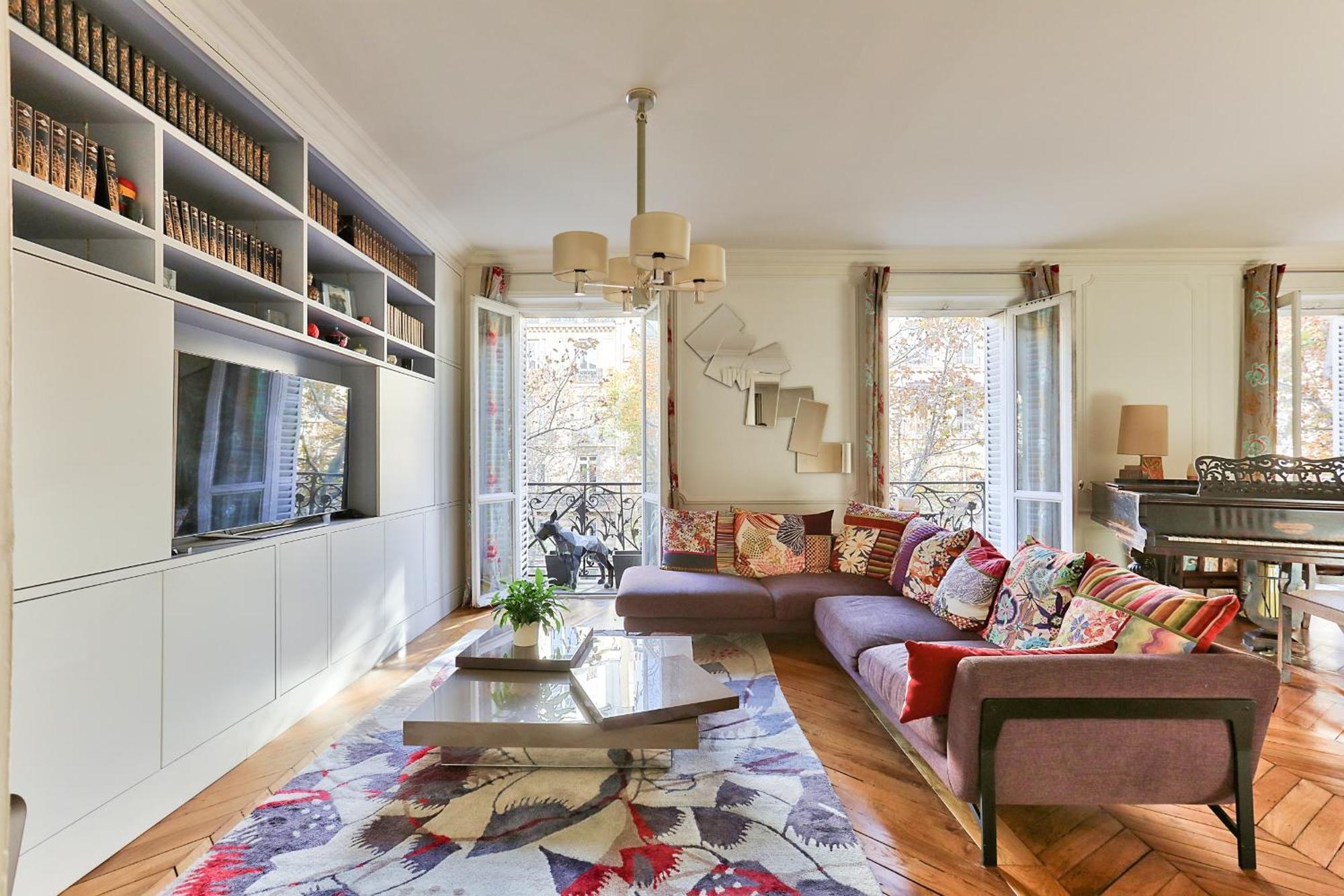 140m2 Proche Des Champs Elysees Apartment