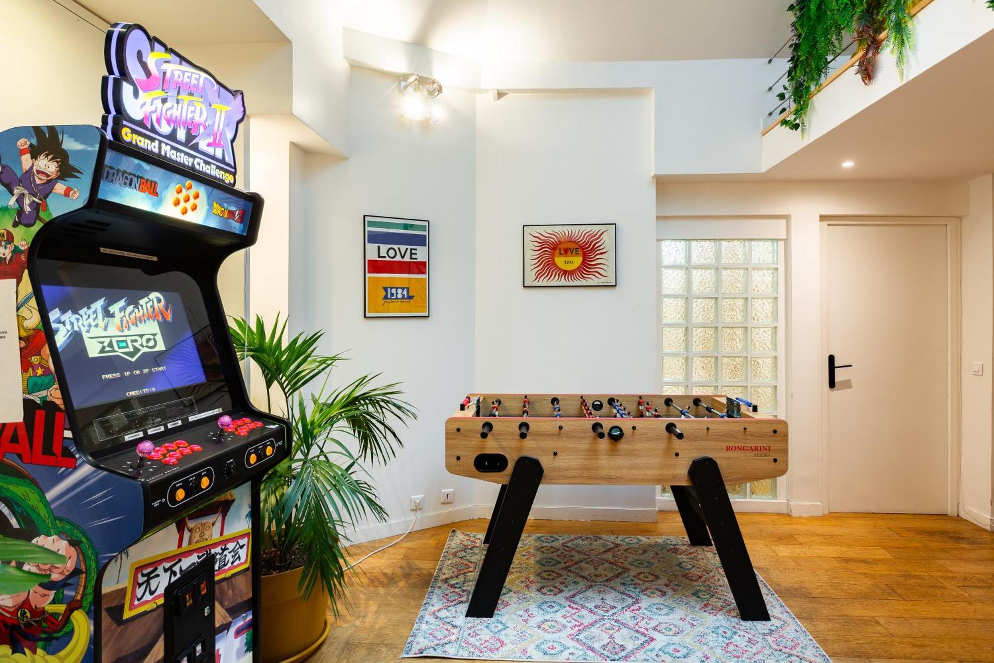 Apartment Loft Familial Au Coeur De Avec Clim, Arcade Et Baby-foot Proche Republique Et Canal St Martin *