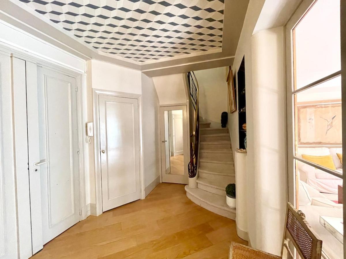 Magnifique Duplex 11e Arrondissement Apartment *