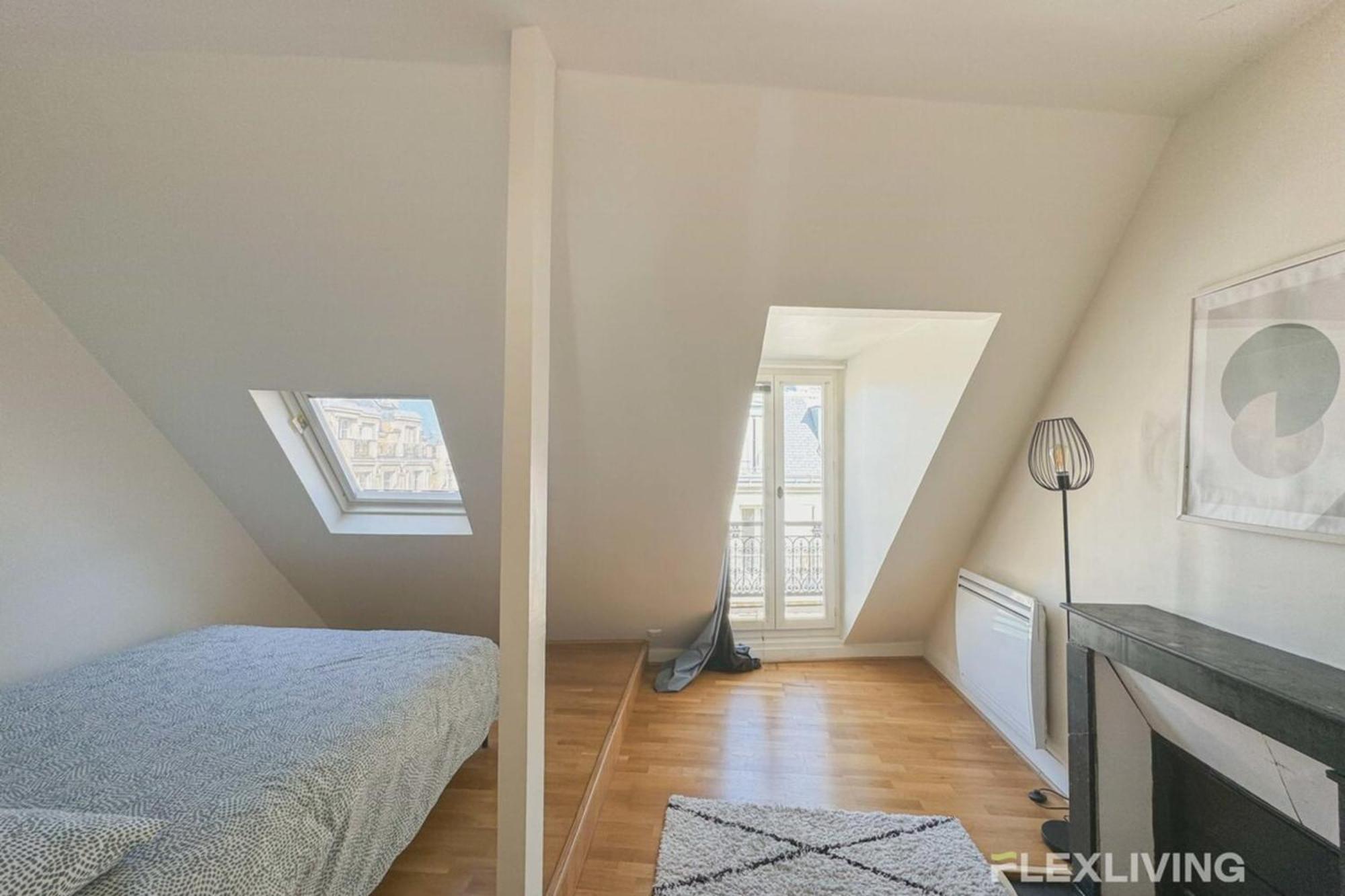 Flexliving - Whole Flat - Bausset