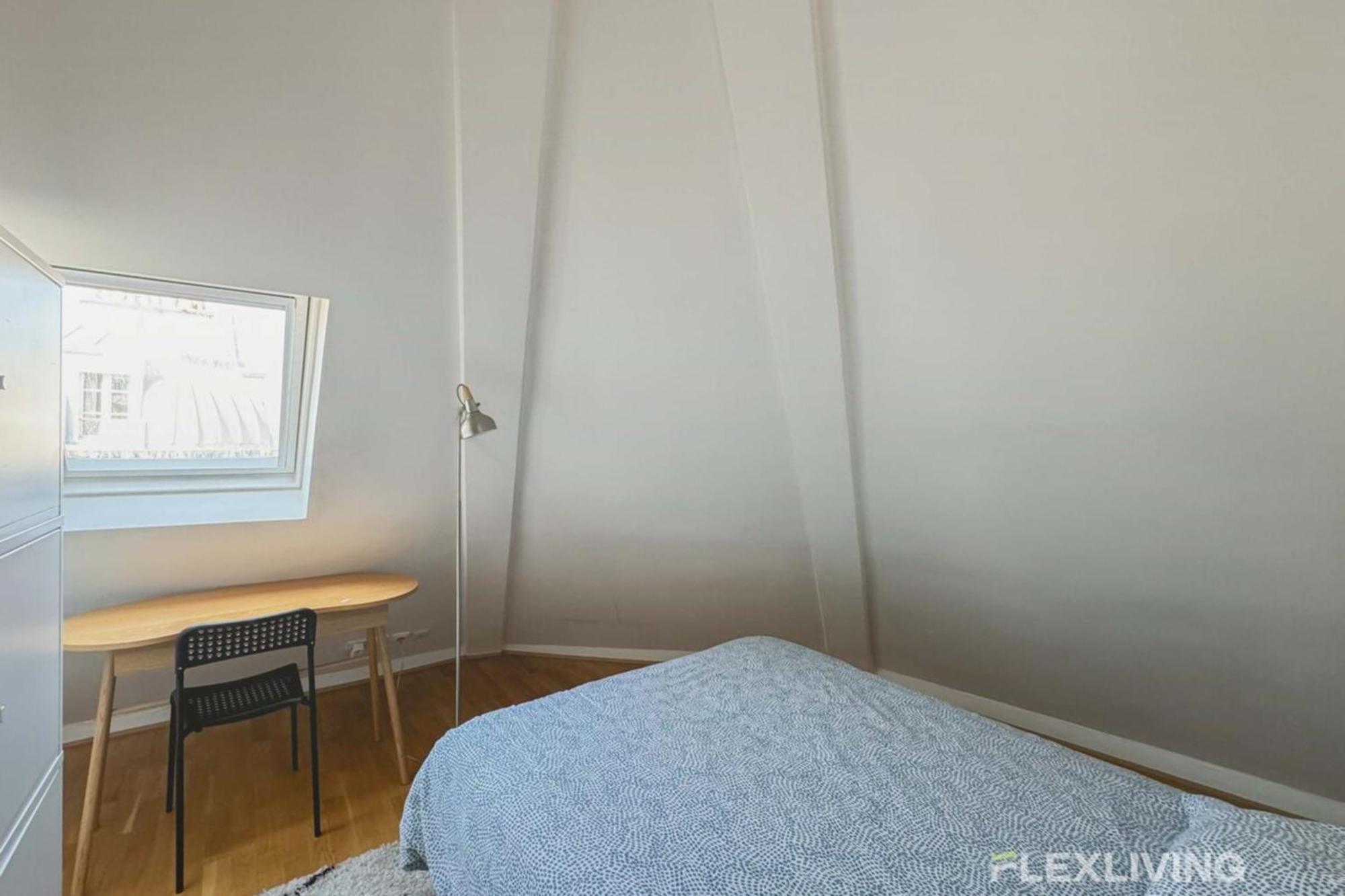 Flexliving - Whole Flat - Bausset * Paris