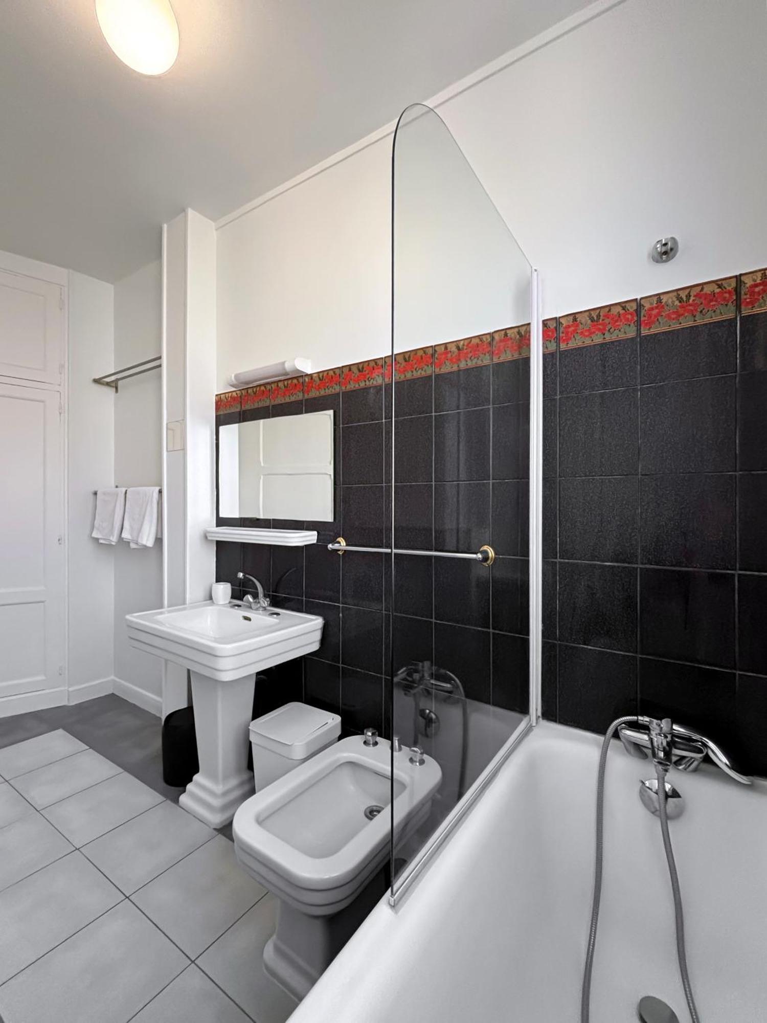 Appartement Lovely & Quiet A Montmartre *