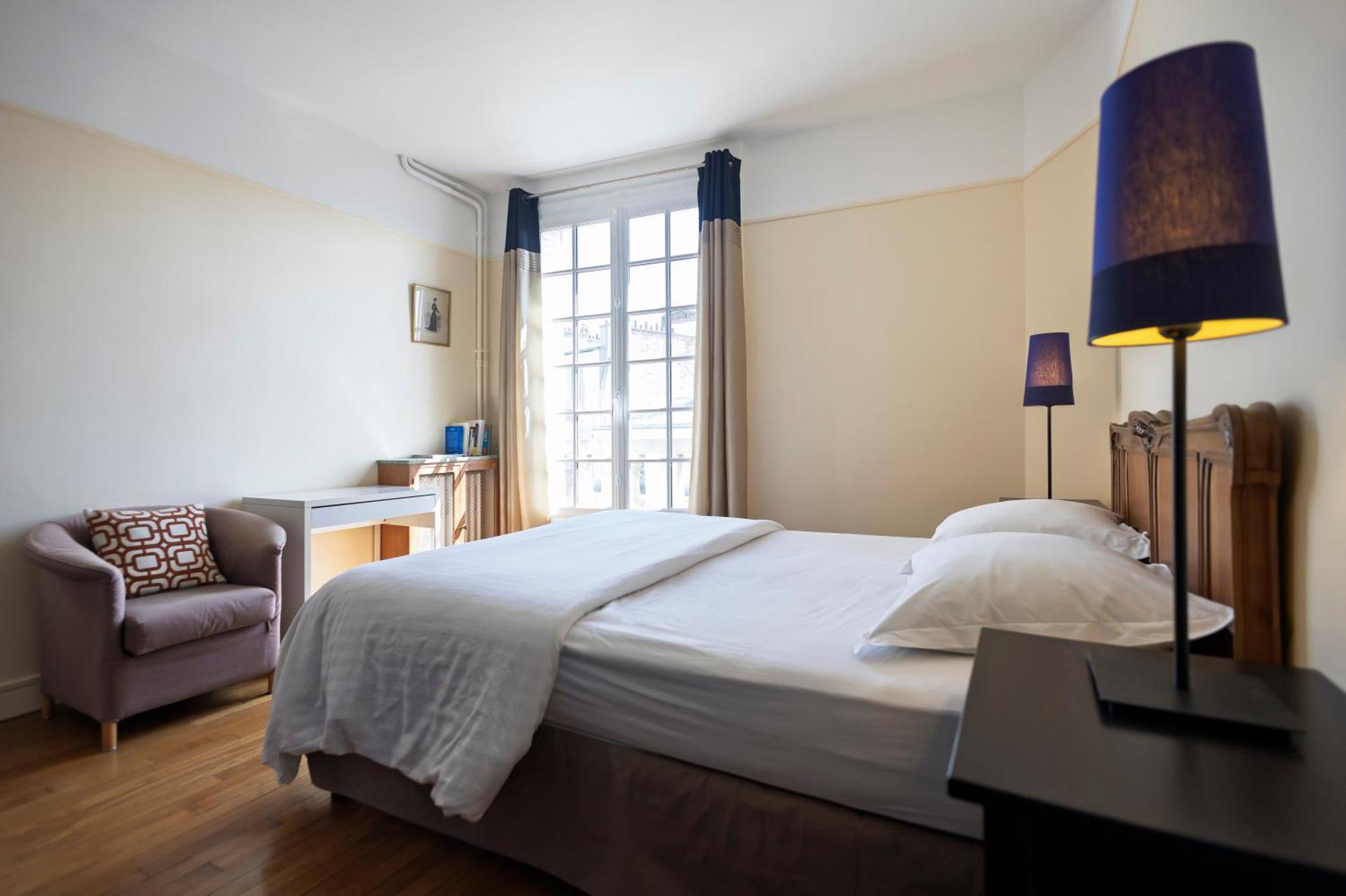 Lovely & Quiet A Montmartre Appartement *