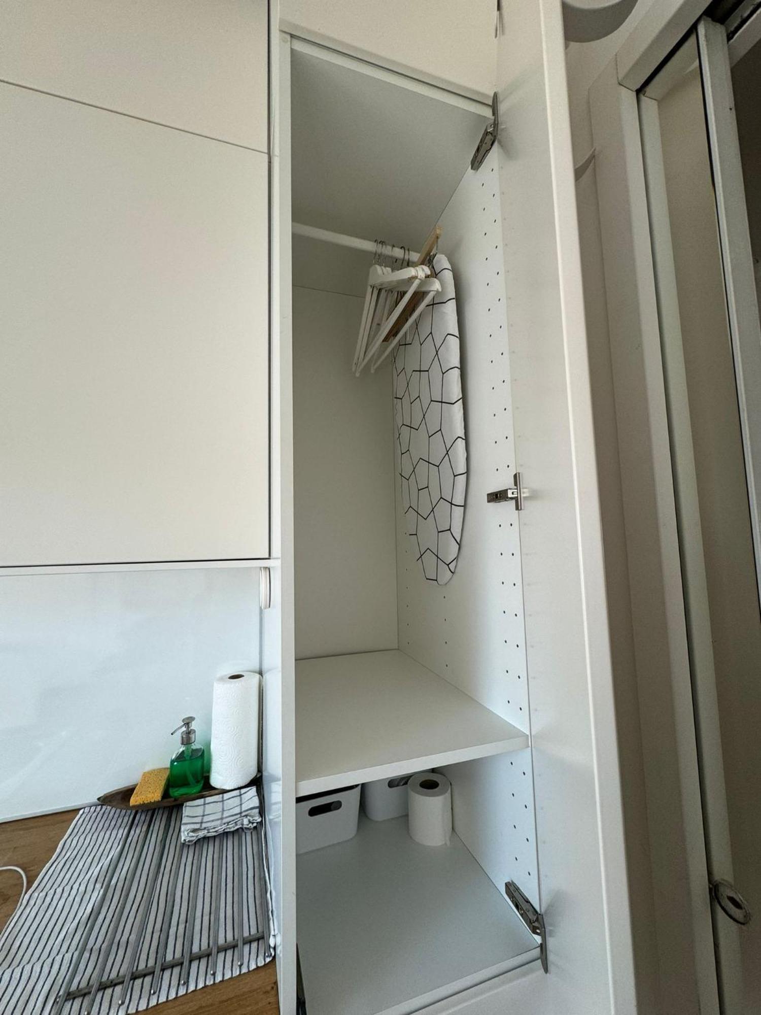 Appartement Coeur De Emplacement Exceptionnel Equipe Lumineux Calme Salle De Bains Place Maubert Ascenseur Climatisation