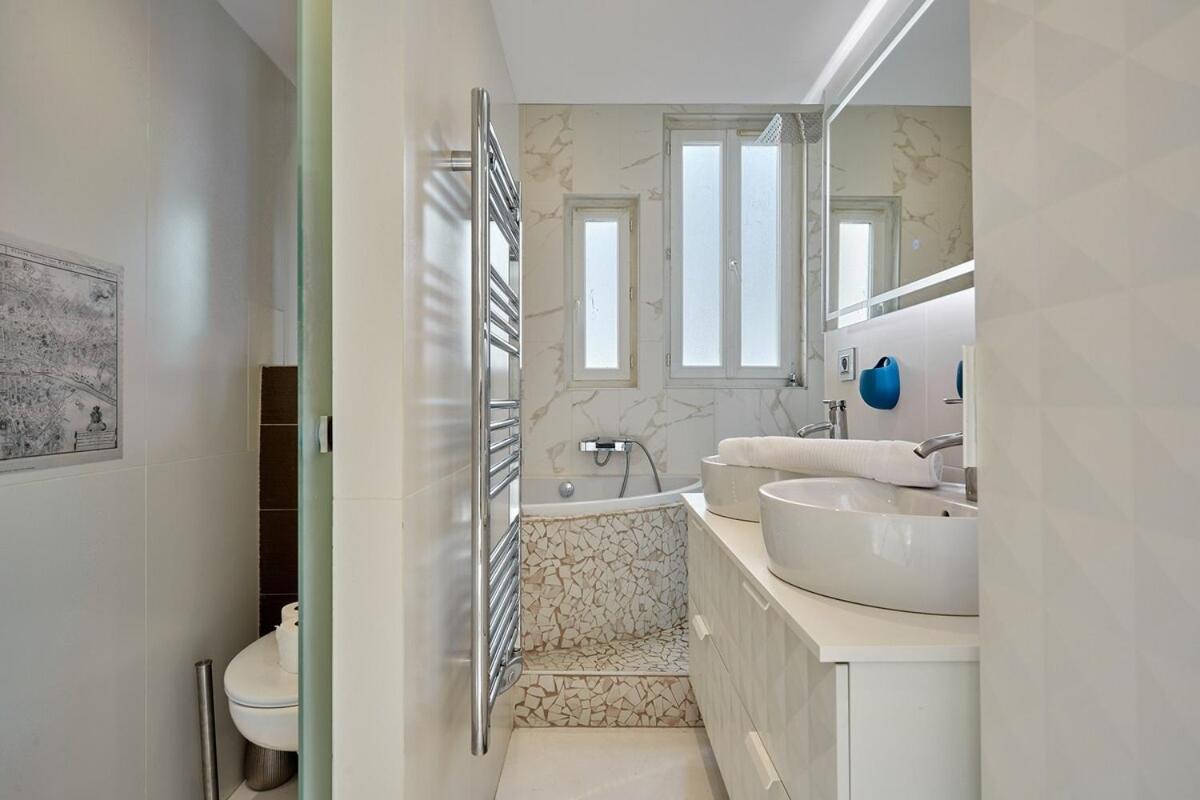 Duplex Center Of By Prestige Apartment