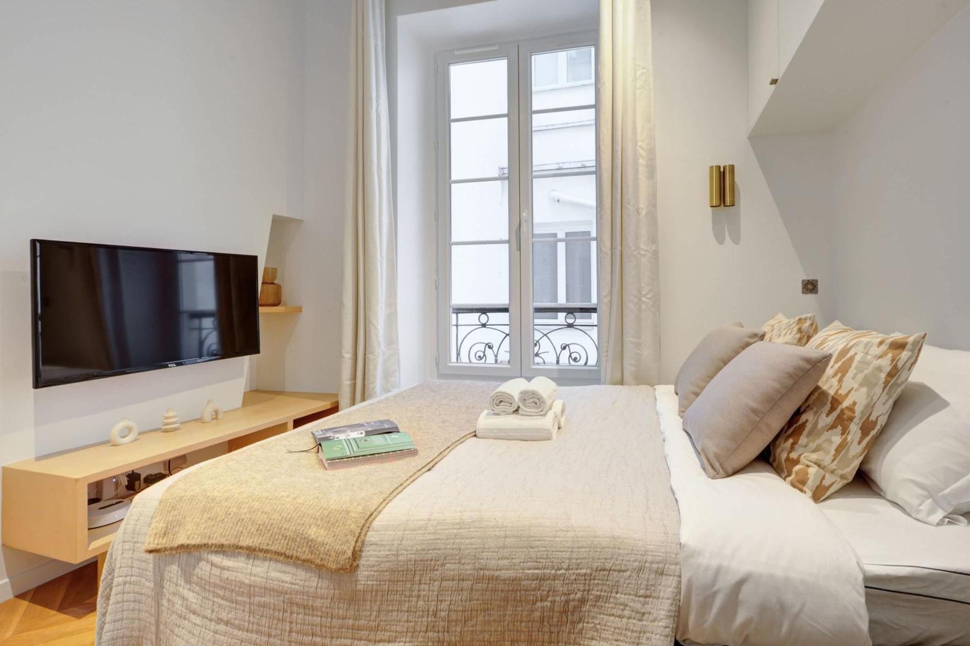 Bnbnova - Le Marais & Notre-dame Apartment *