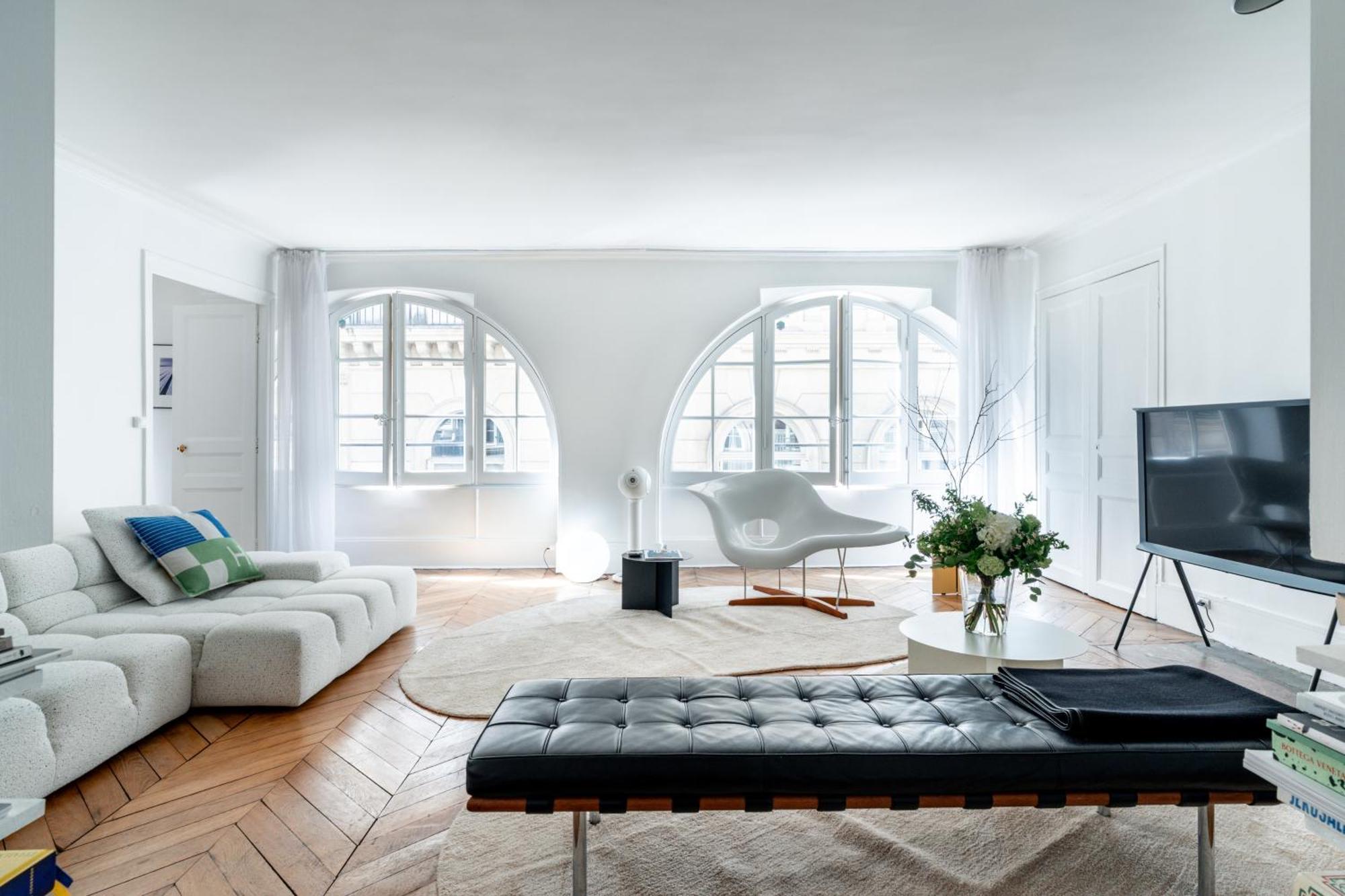Apartment Elegance Vendome & Tuileries Paris