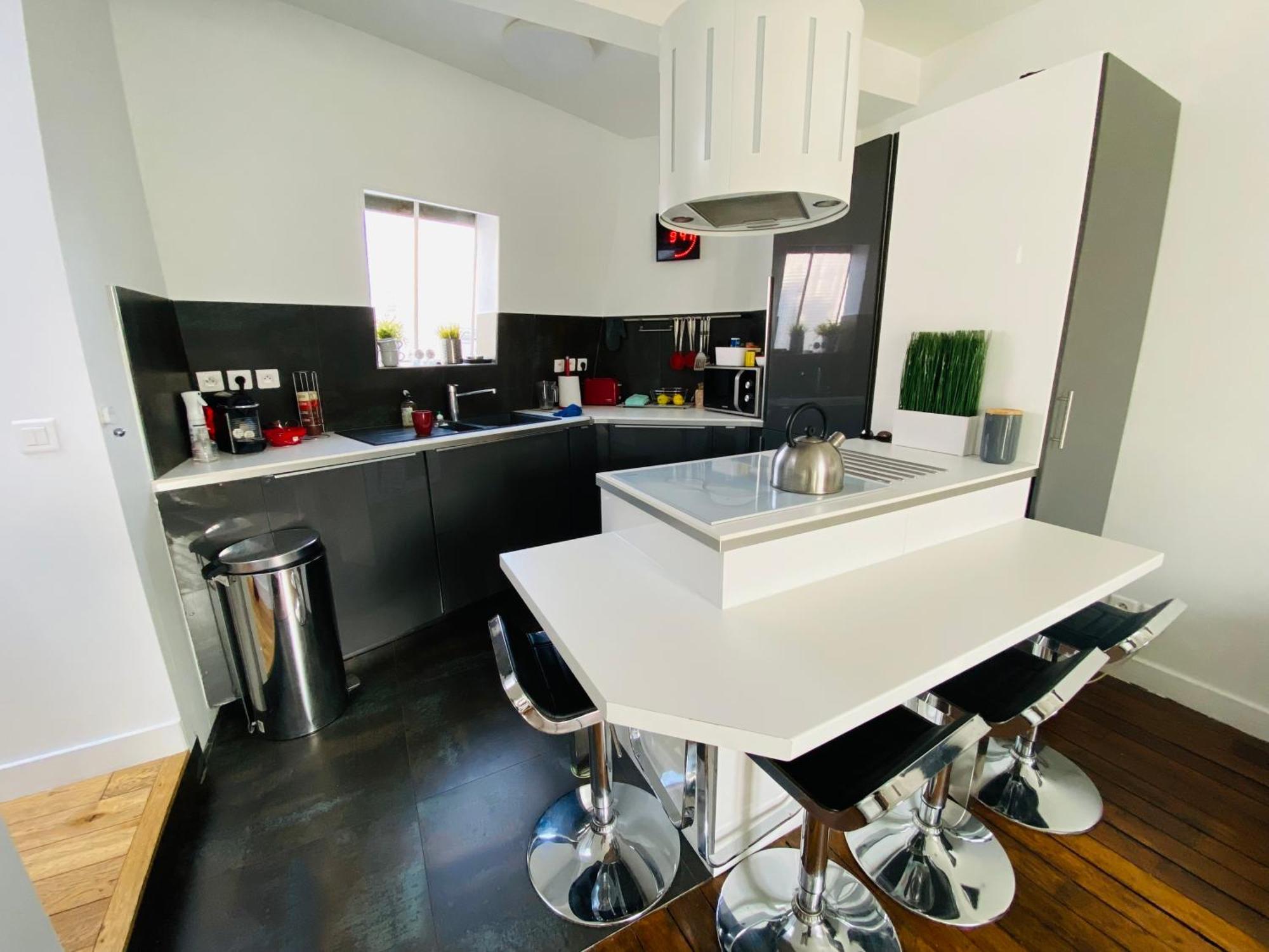 Appartement Typique Et Cosy, Quartier Marais Republique