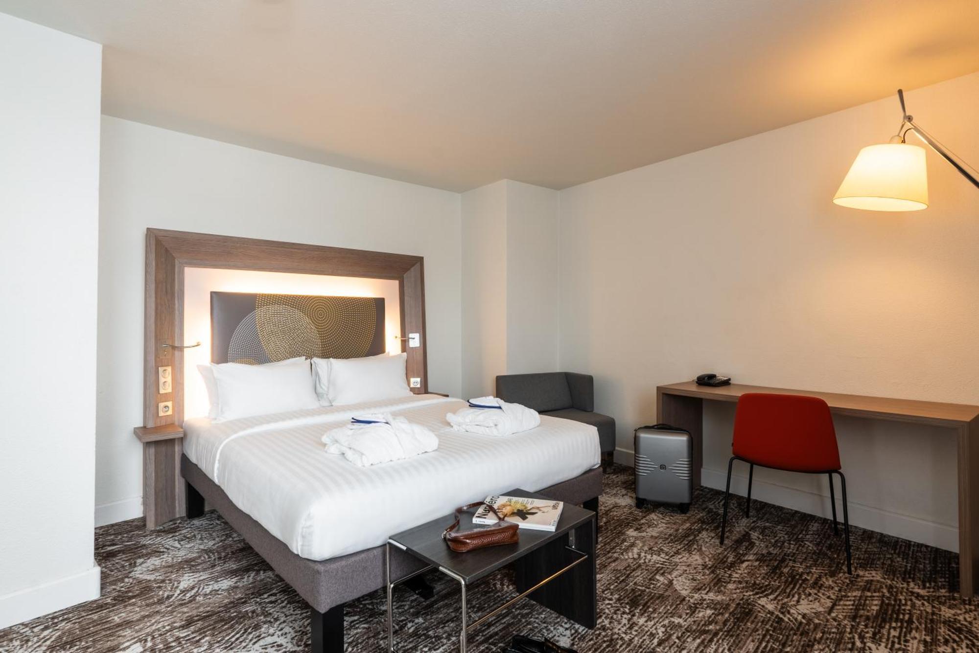 Novotel Gare De Lyon Hotel 4*
