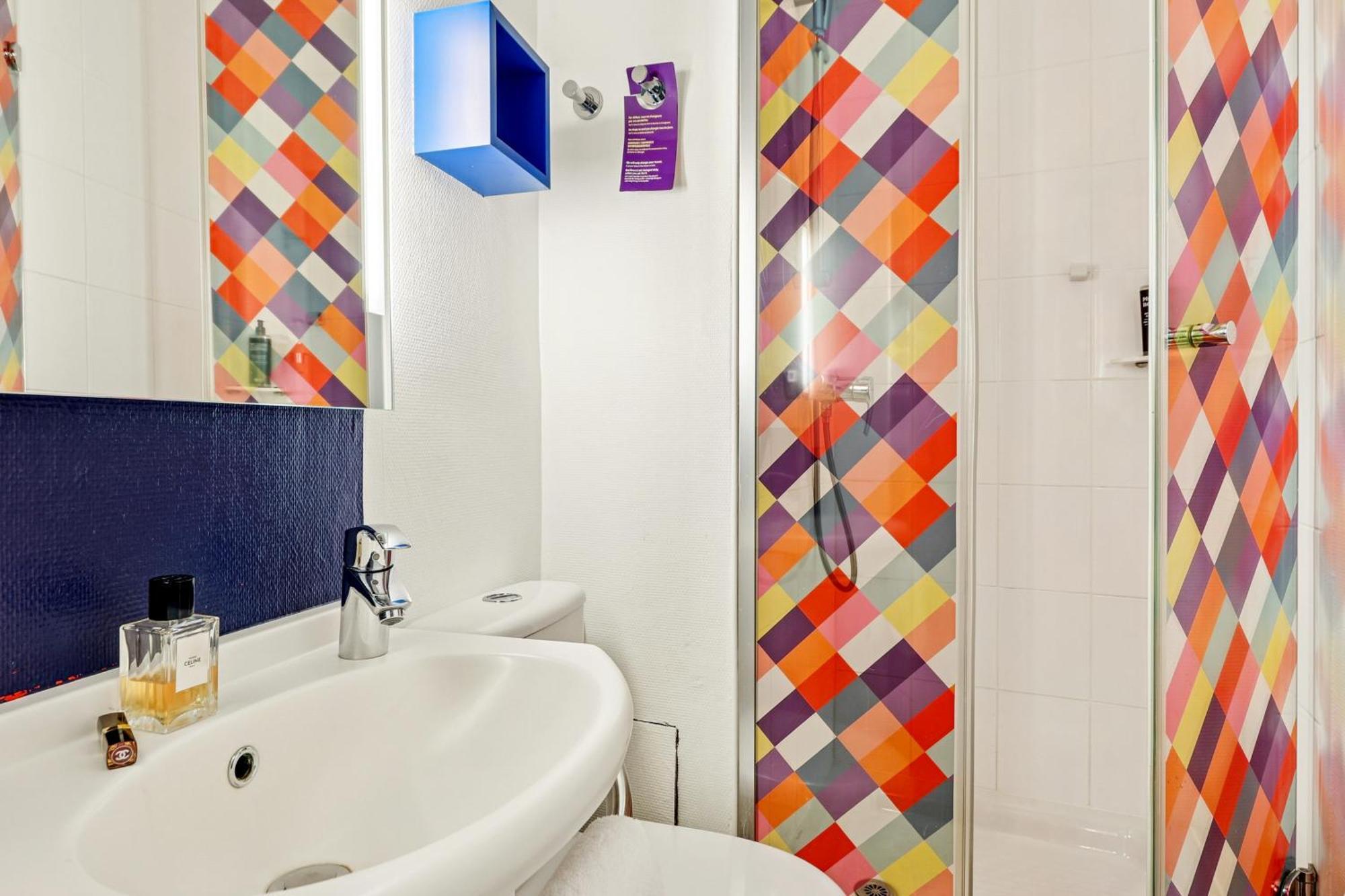 Ibis Styles République 3*