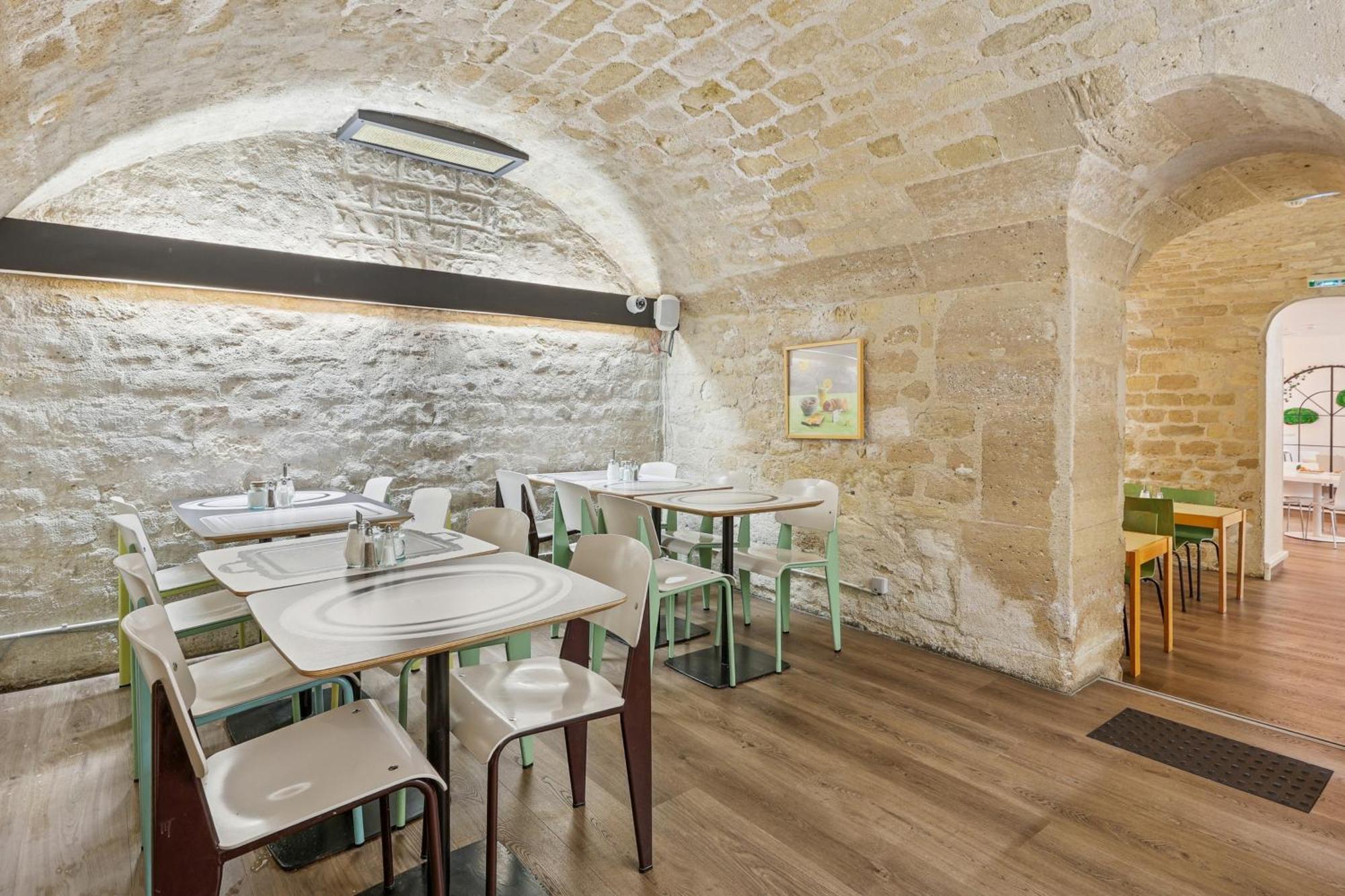 Ibis Styles République 3*