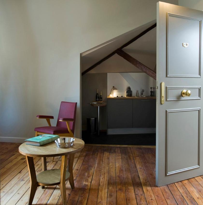 Suites&hôtel Helzear Montparnasse Hotel 4*