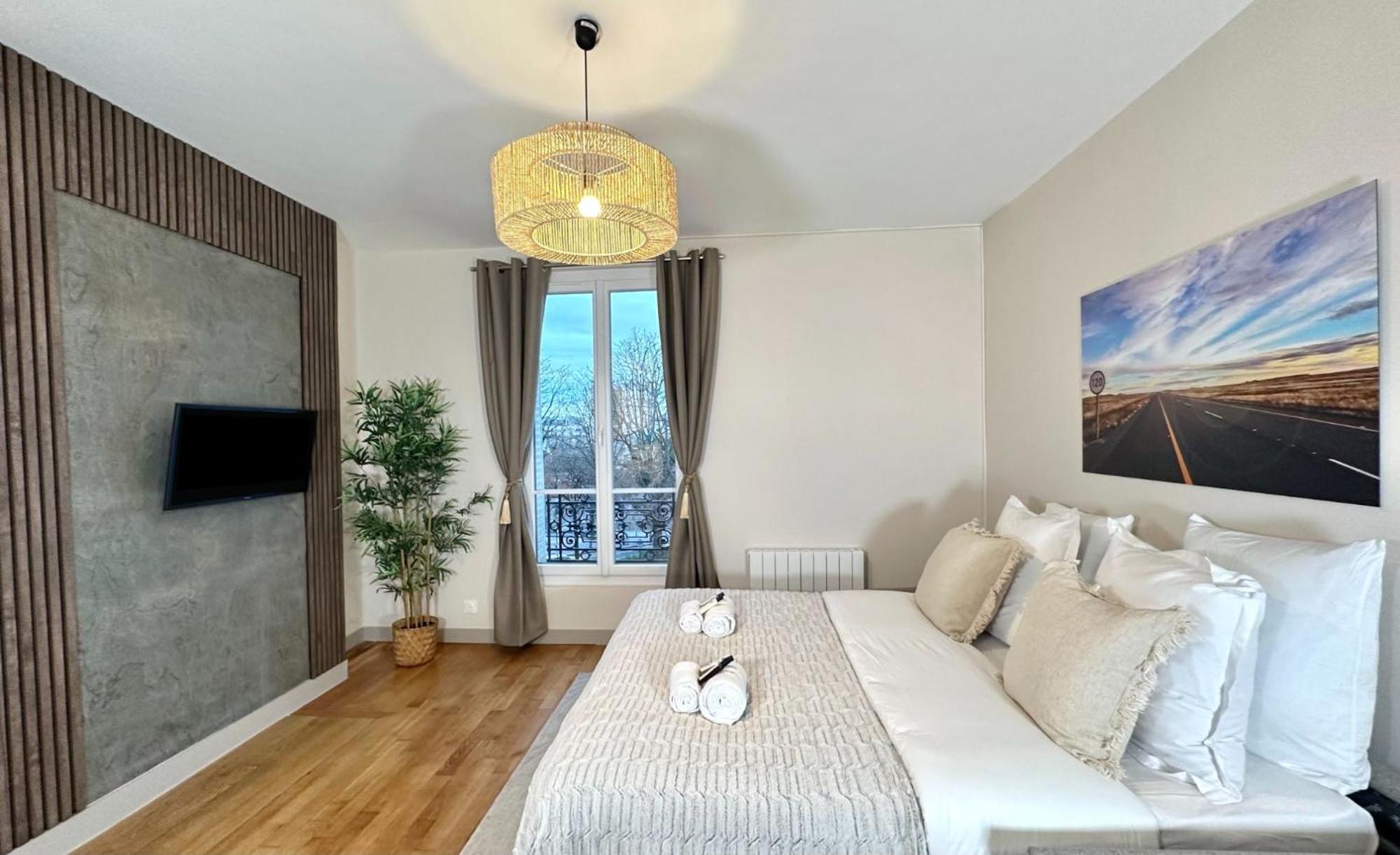 Cozy Near The Sorbonne Apartment