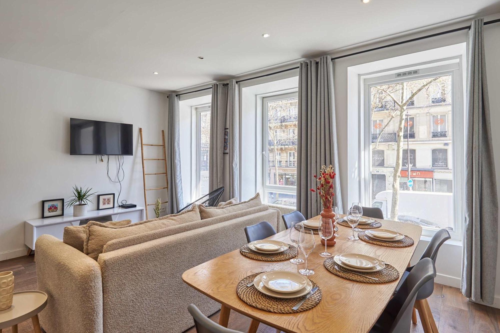 Apartment 2 Bedrooms Center Of