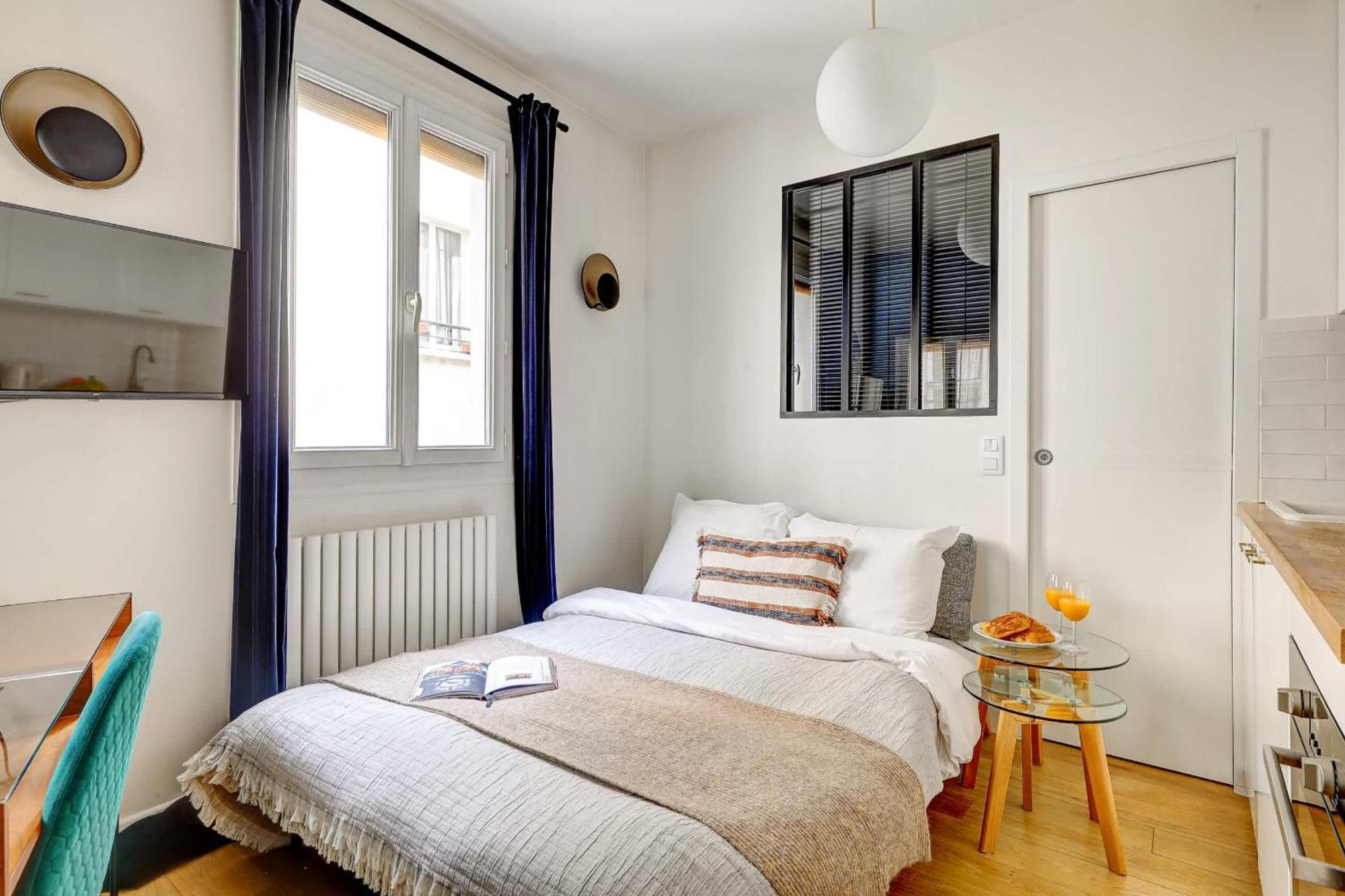 Le Marais & Place Des Vosges Apartment
