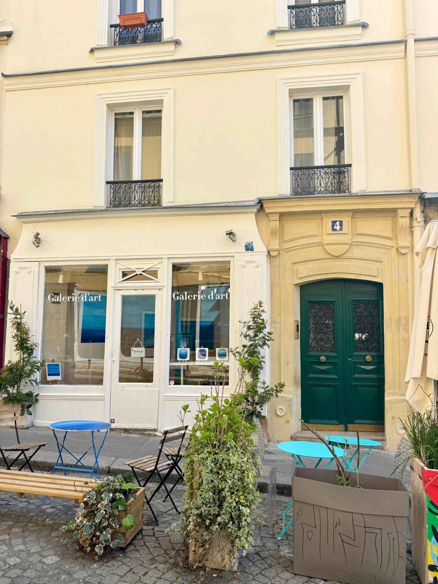 Amelie Poulain Studio In Heart Of Montmartre Paris