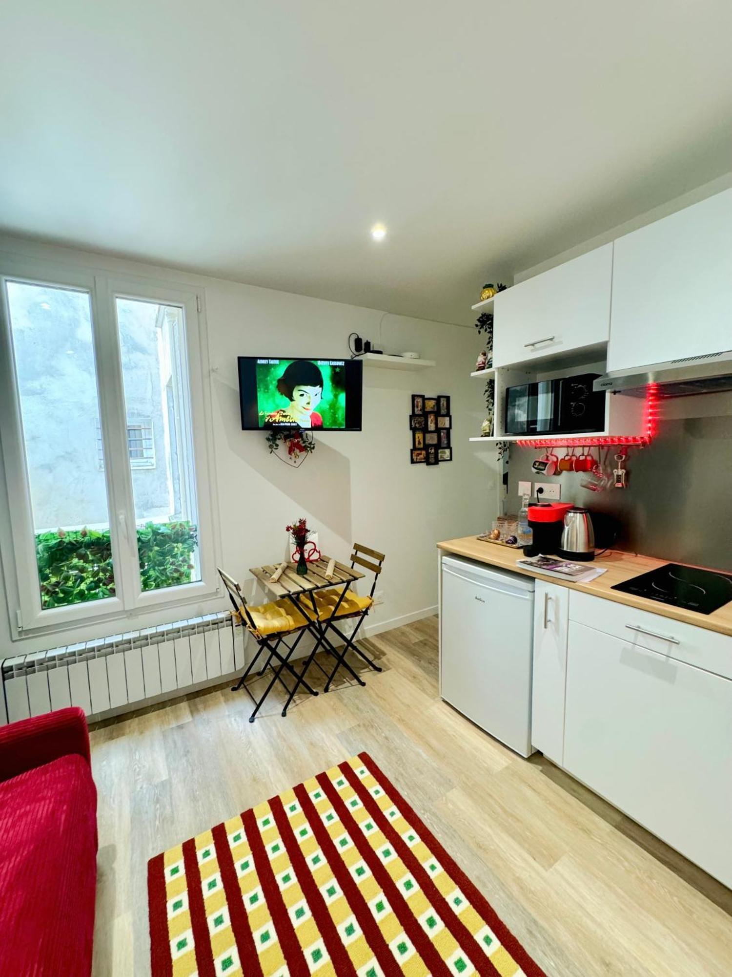 Amelie Poulain Studio In Heart Of Montmartre Paris