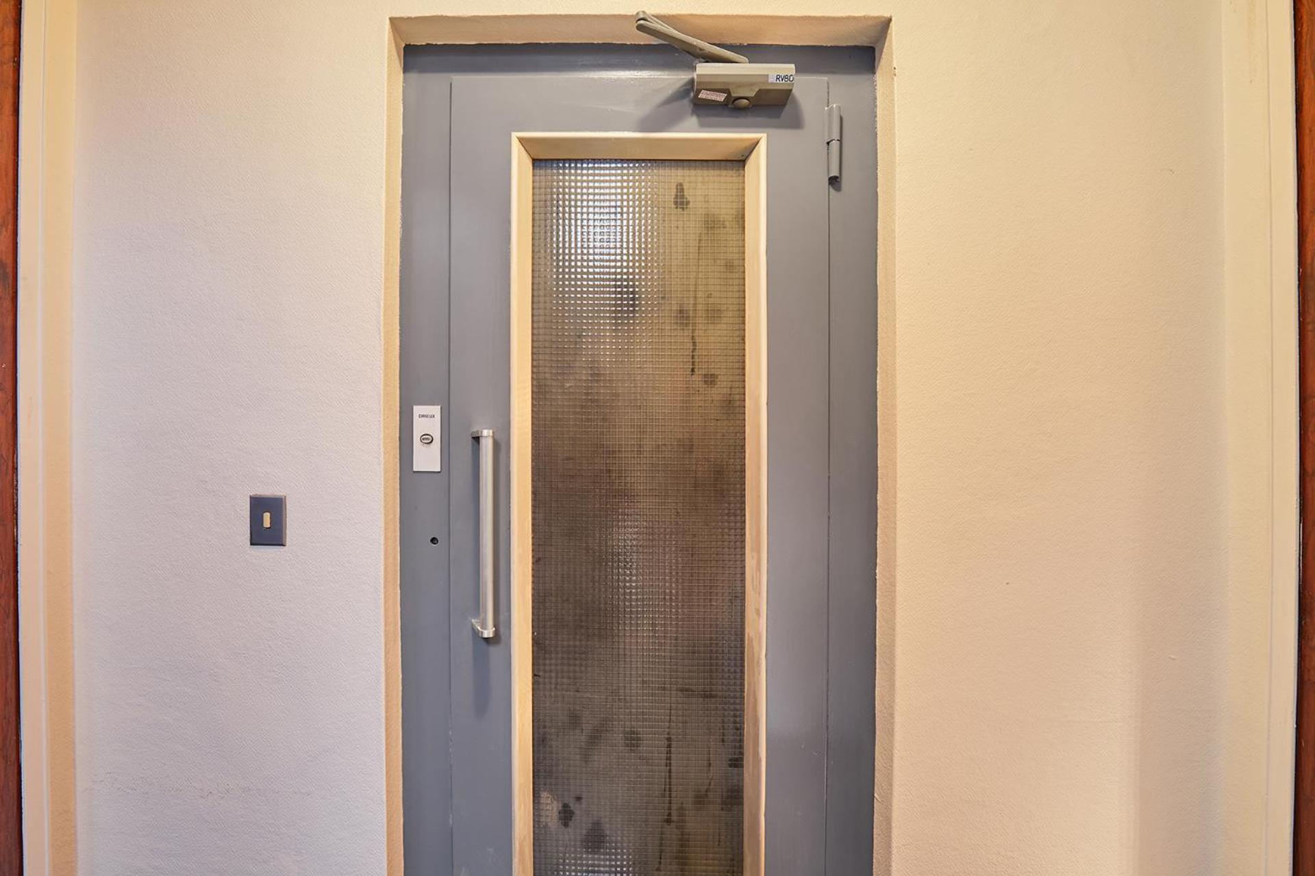 Spacious & Modern 2br 2ba L 16 Near Roland Garros Apartment *