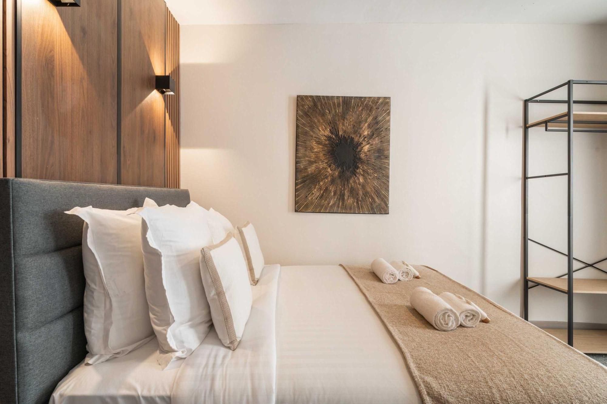 Near Porte De Versailles Apartment *