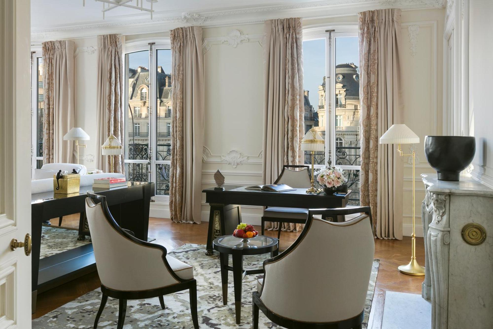 Barriere Fouquet's Hotel Paris