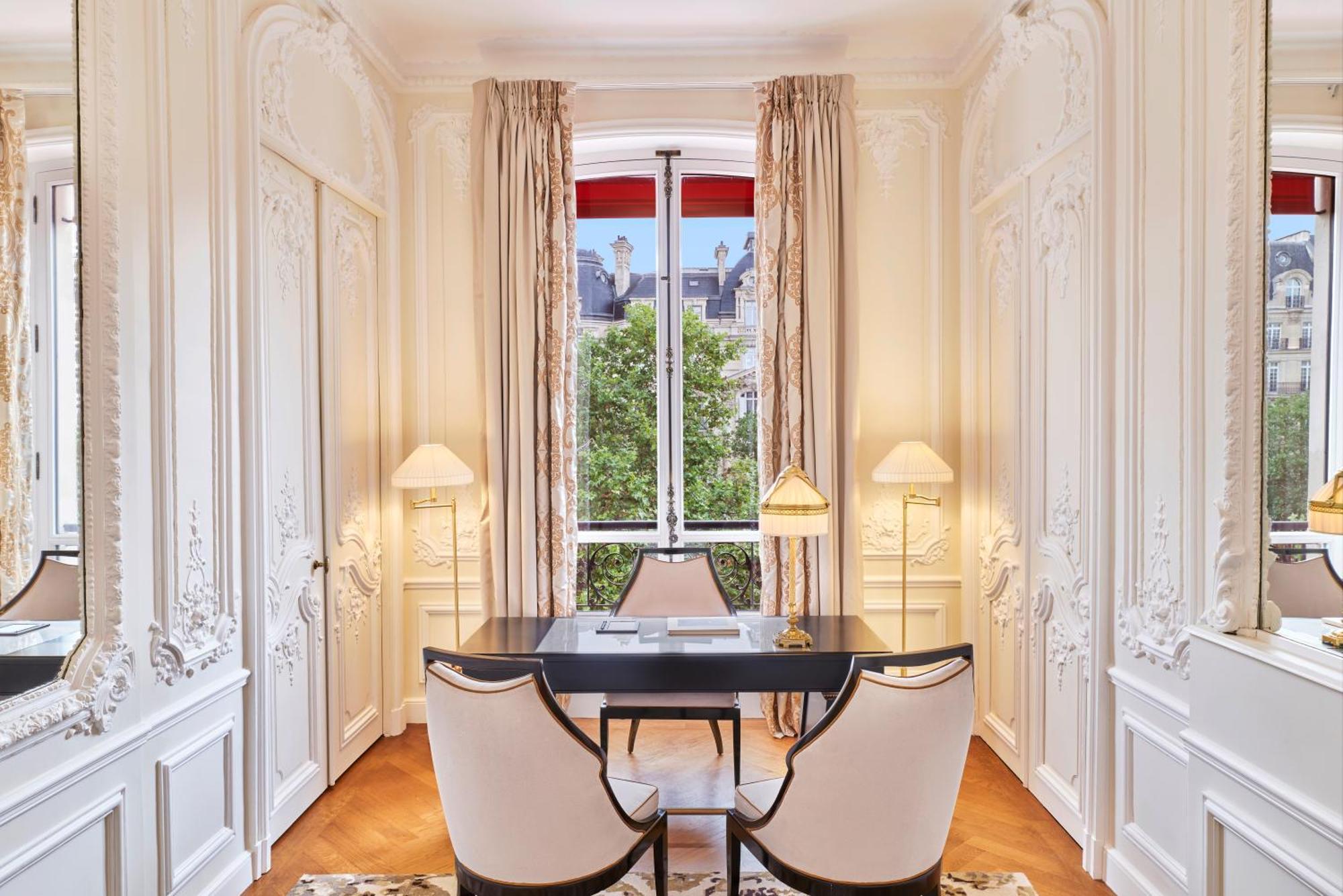 Barriere Fouquet's 5*