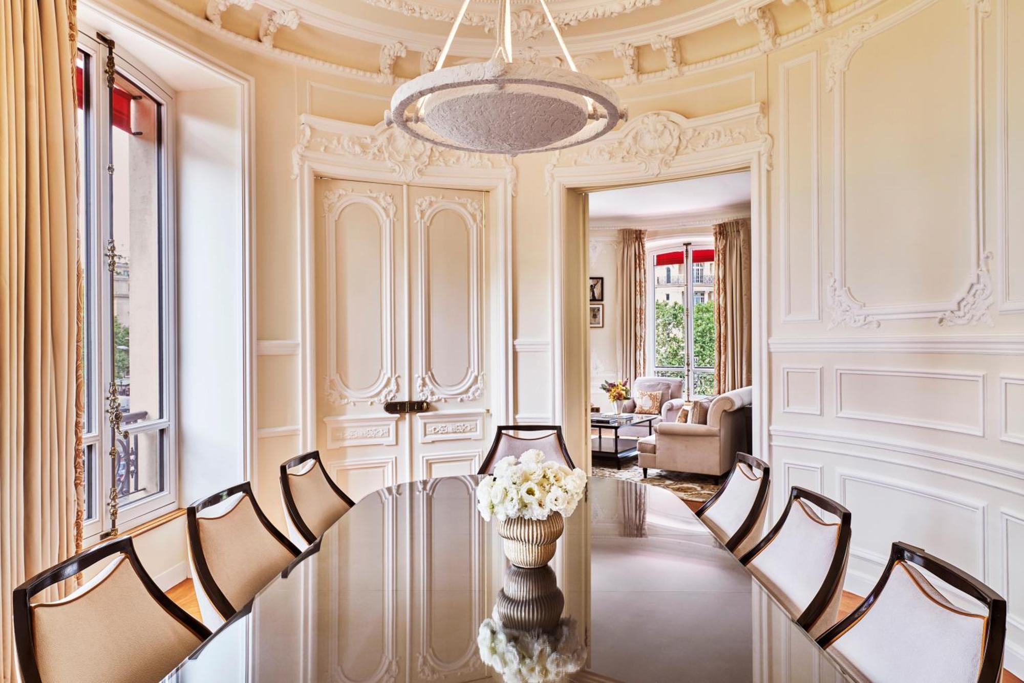 Barriere Fouquet's Hotel 5*