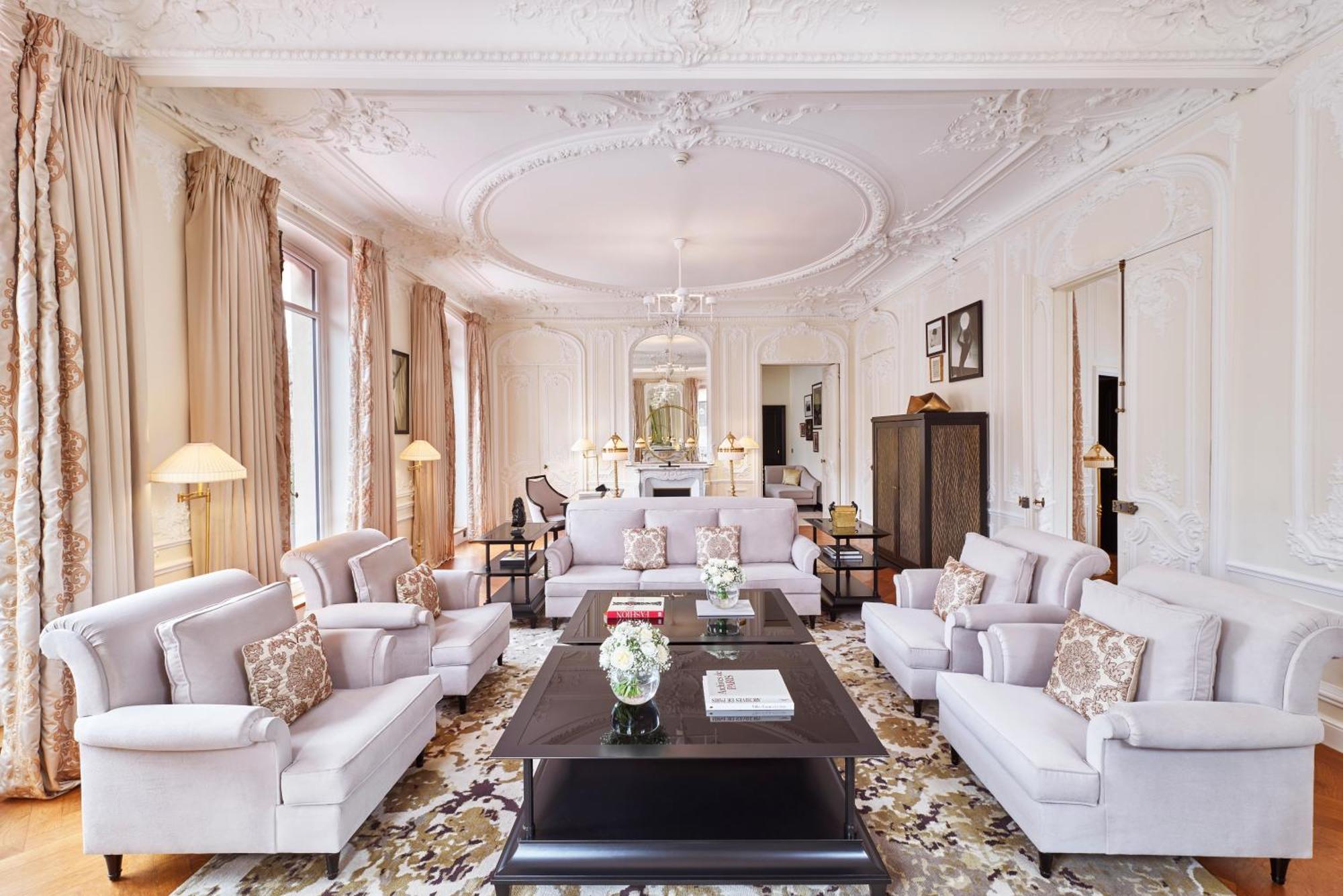 Hotel Barriere Fouquet's Paris