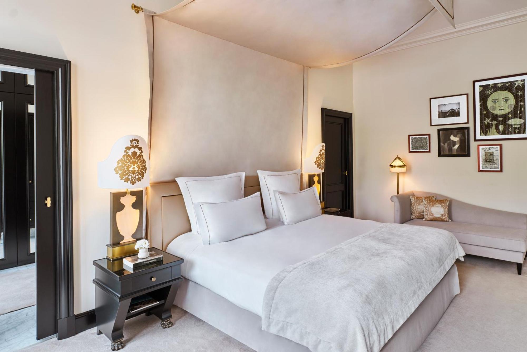 Barriere Fouquet's Hotel 5*