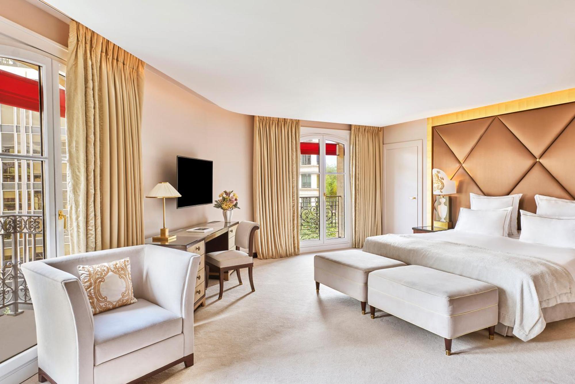 Barriere Fouquet's Hotel Paris