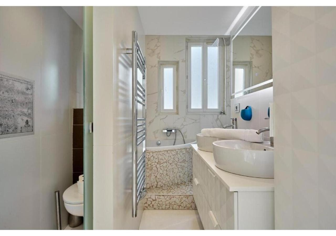Duplex Center Of By Prestige Apartment
