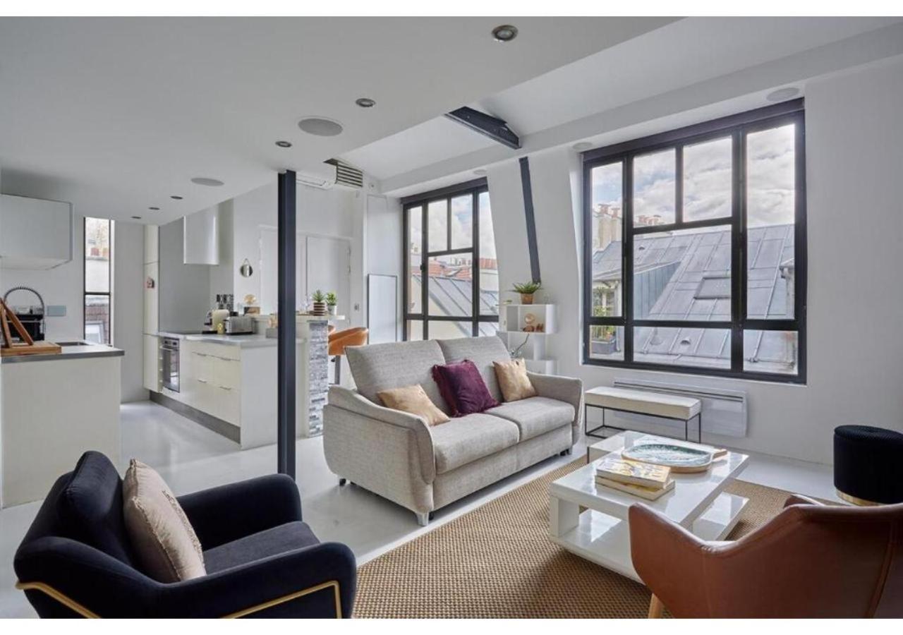 Duplex Center Of By Prestige *