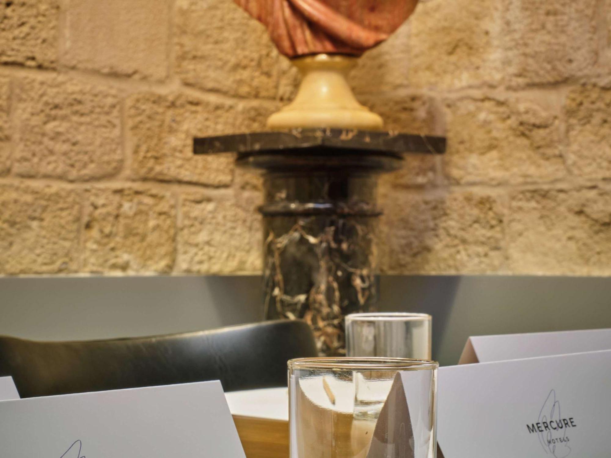 Hotel Mercure Notre Dame Saint Germain Des Prés Paris