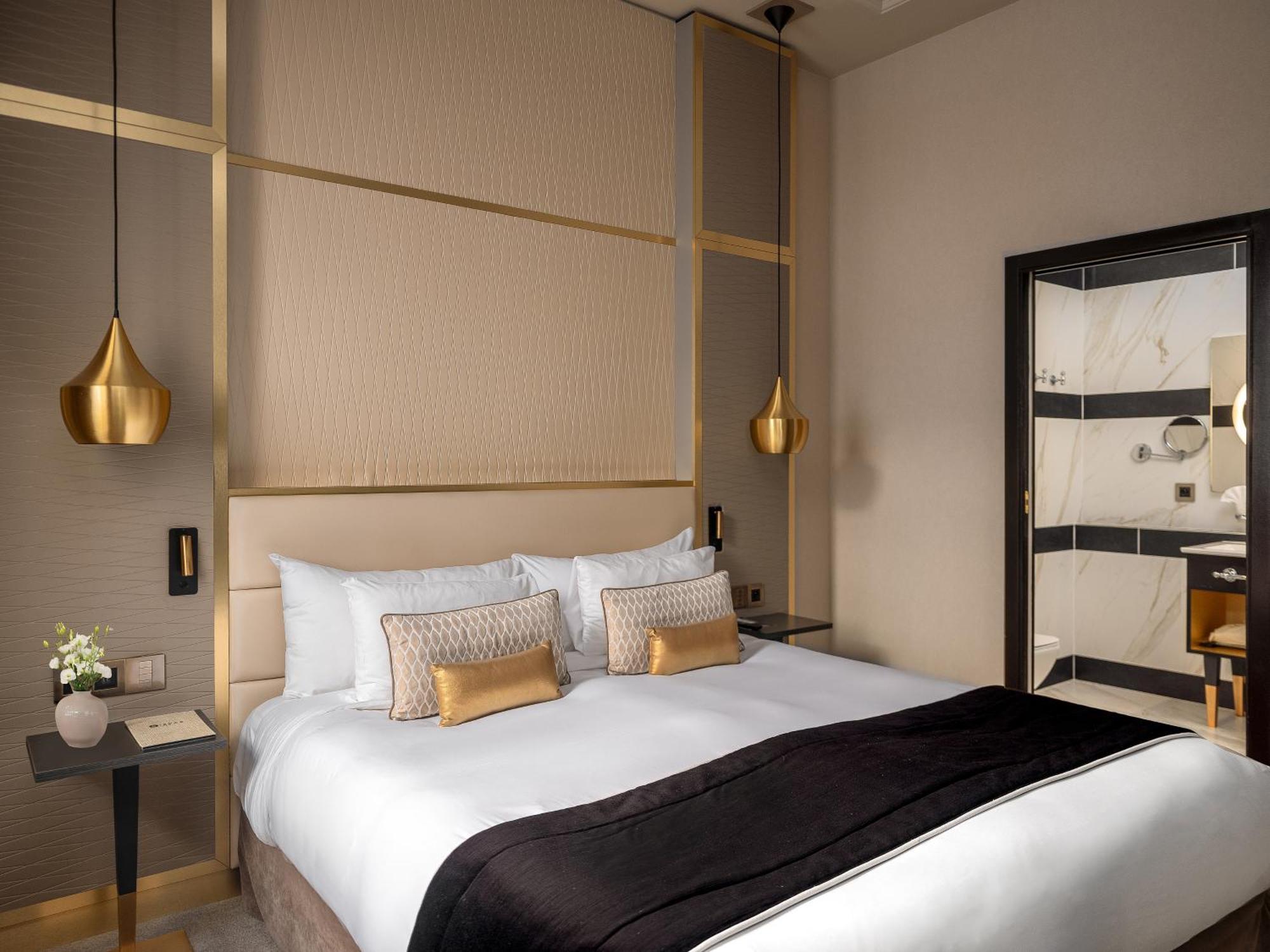 Niepce Paris, Curio Collection By Hilton 4* Paris