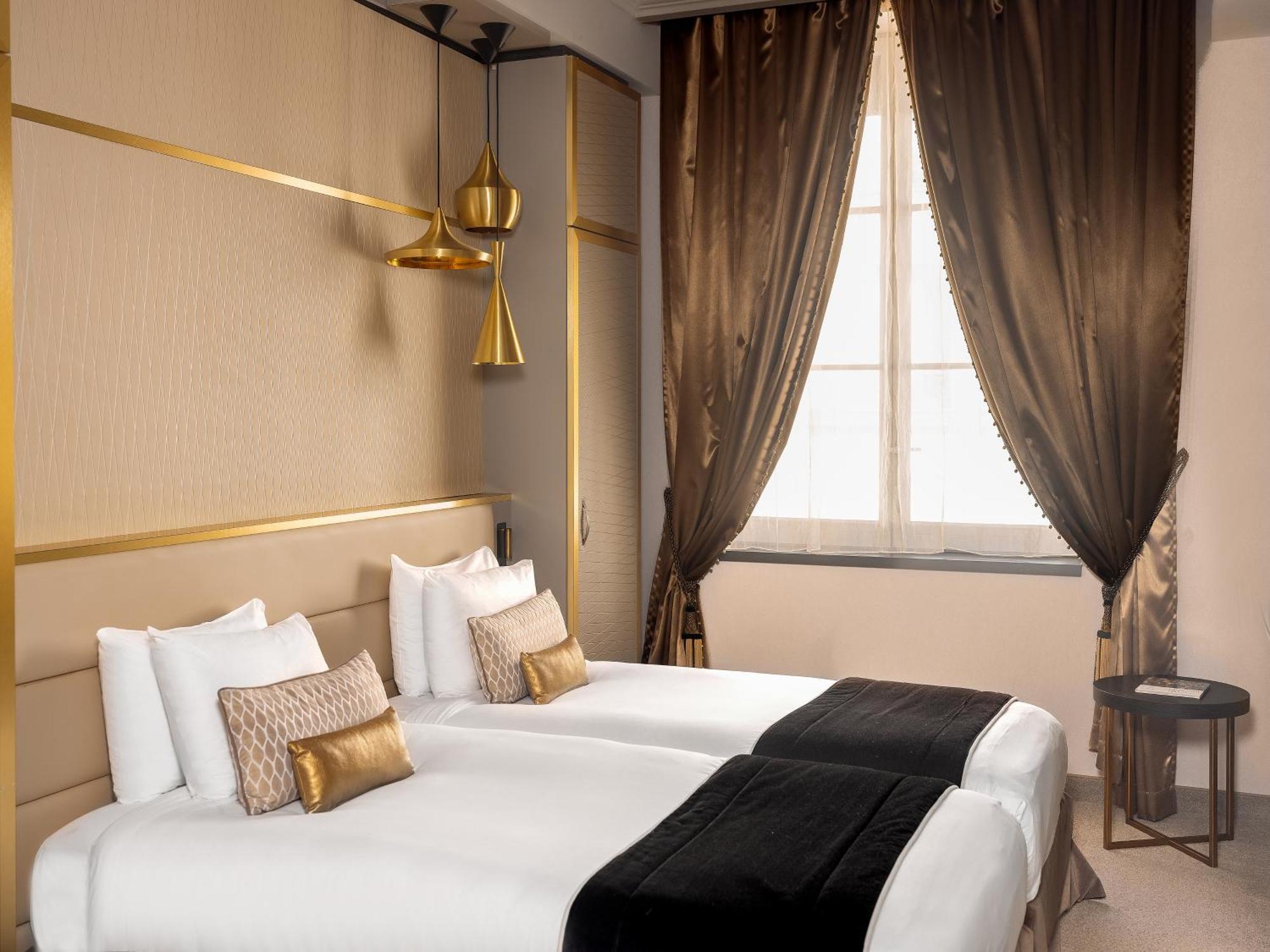 Niepce Paris, Curio Collection By Hilton 4*