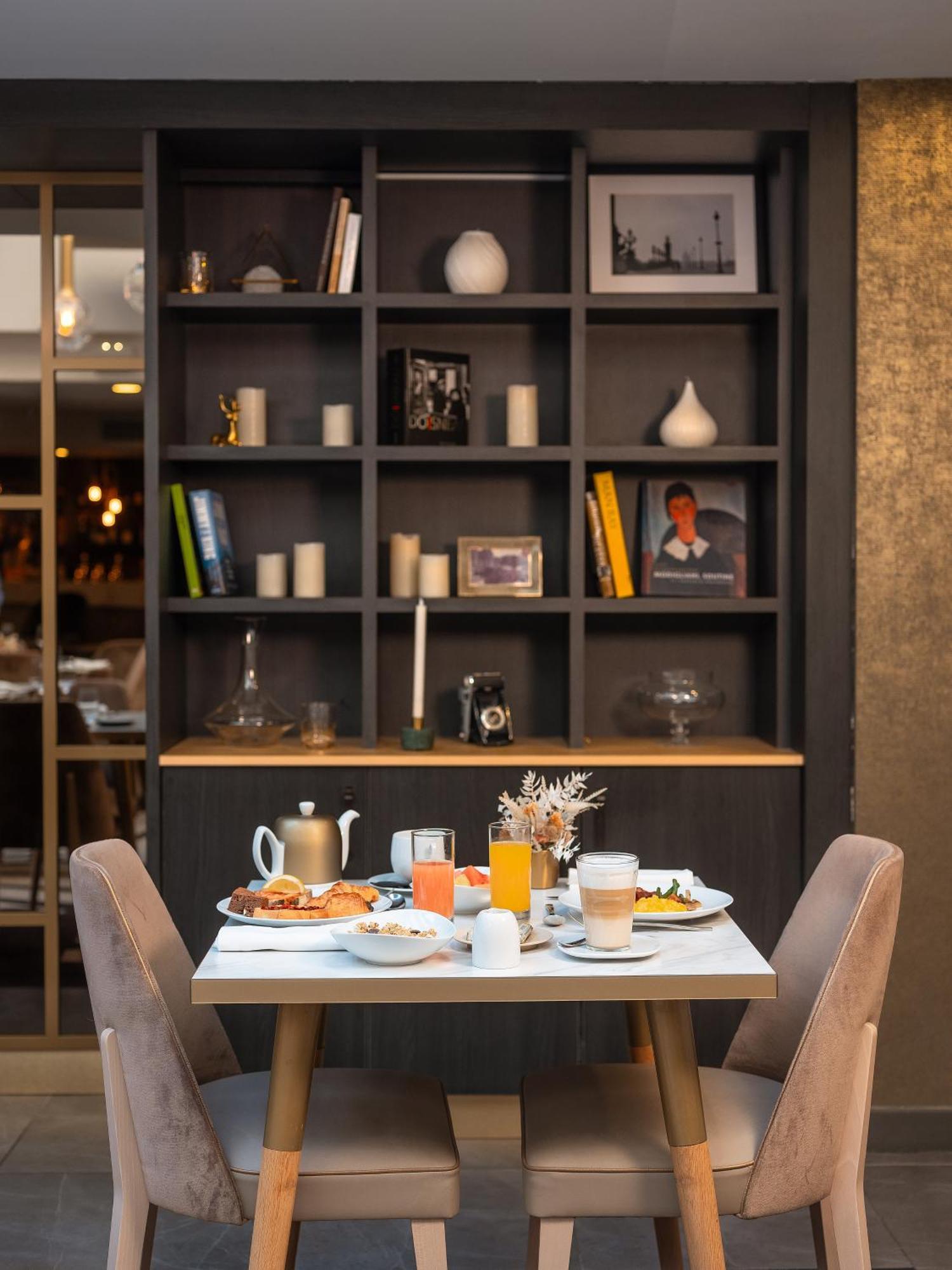 Niepce Paris, Curio Collection By Hilton 4* Paris