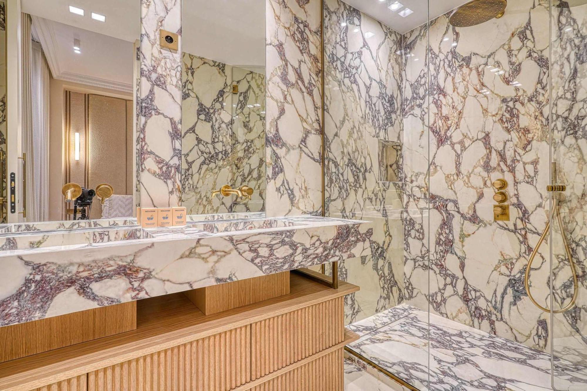 Sumptuous Opera Vendome By Studioprestige *