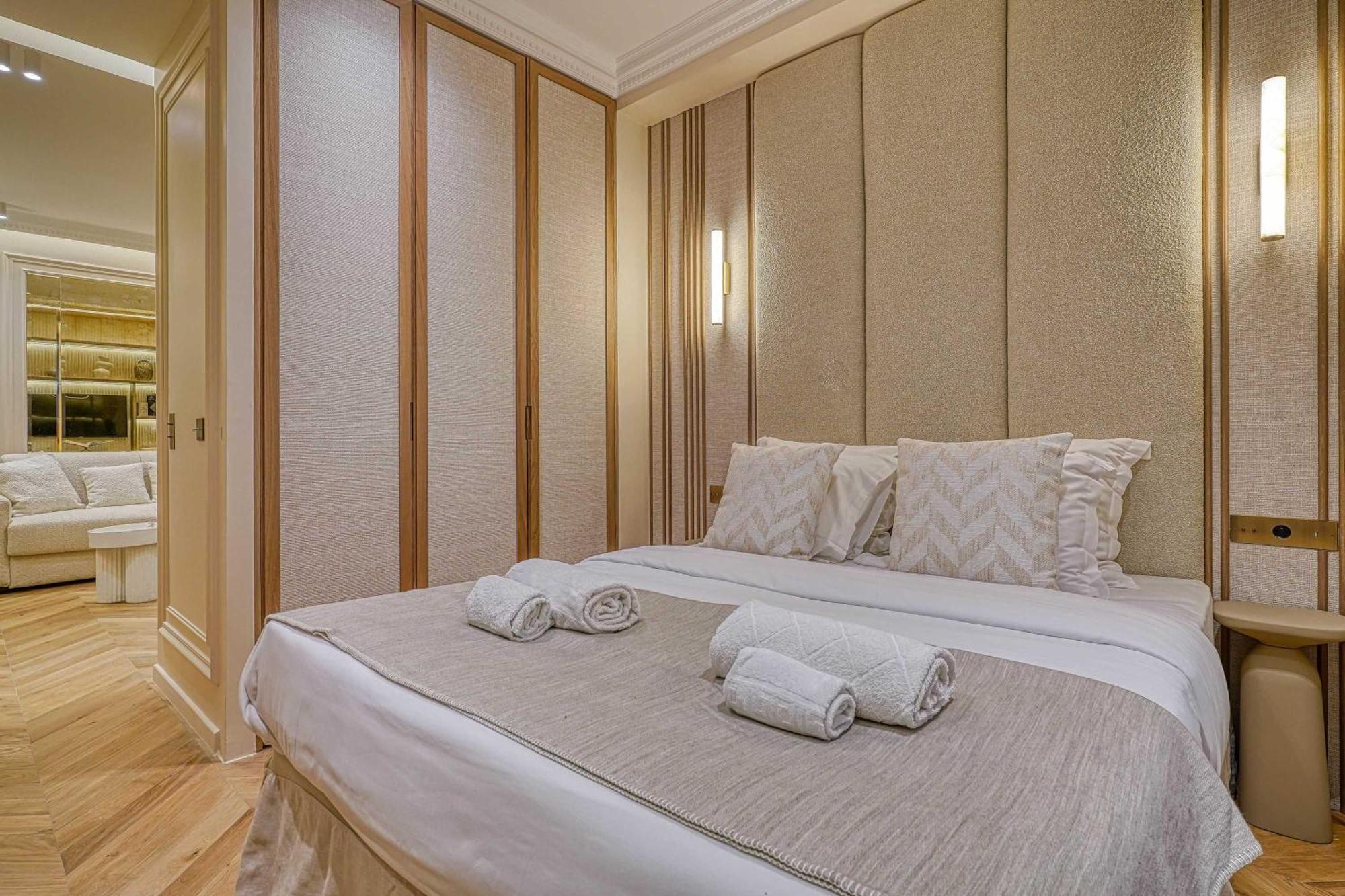 Sumptuous Opera Vendome By Studioprestige * Paris