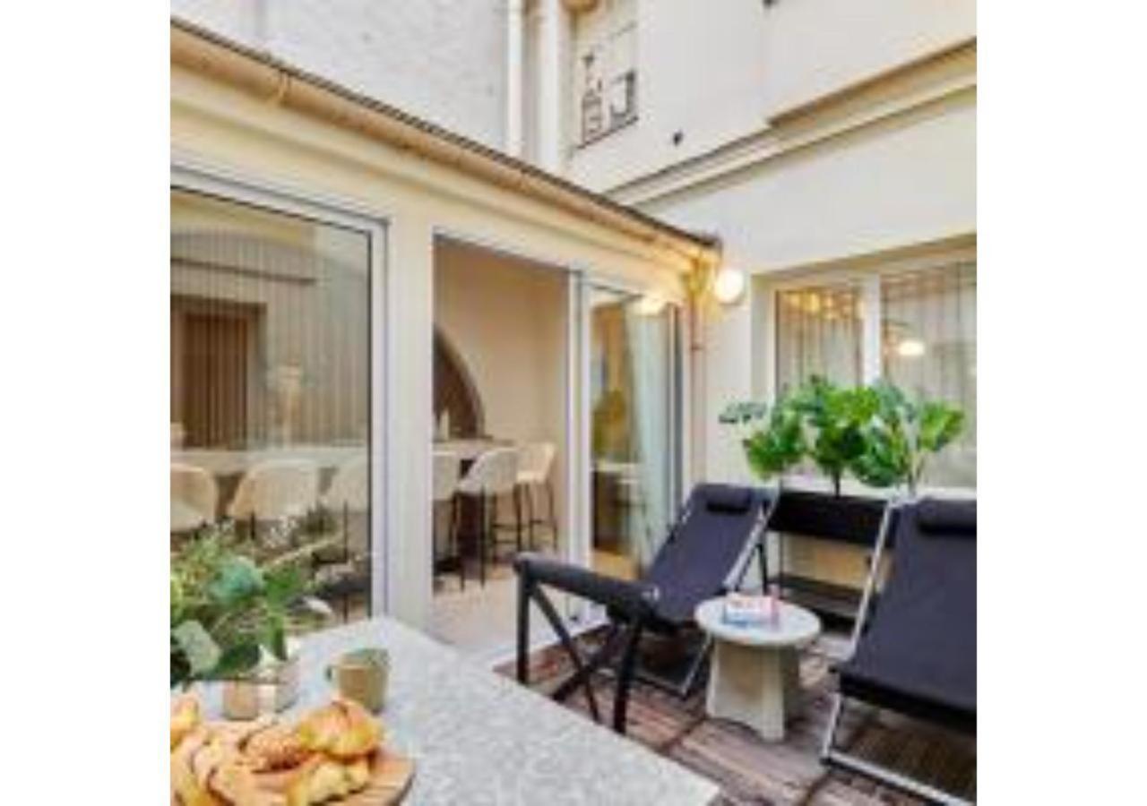 Terrace Trocadero Eiffel Tower By Prestige * Paris