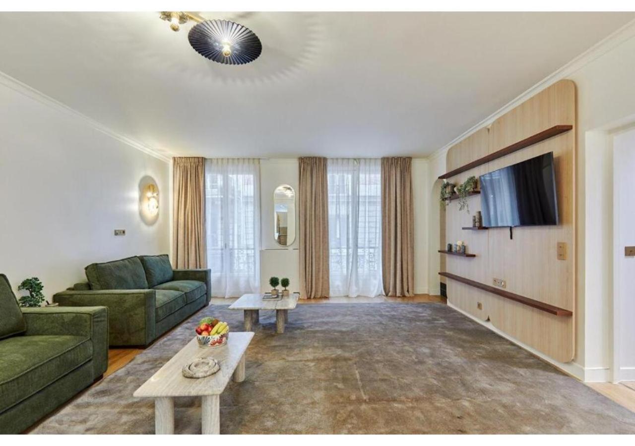 Apartment Terrace Trocadero Eiffel Tower By Prestige *