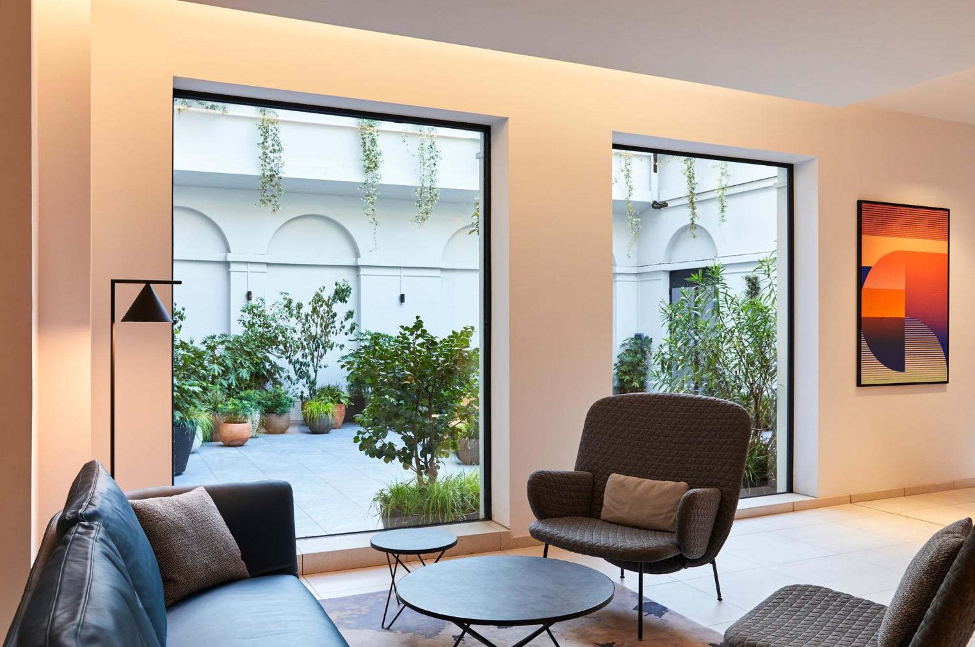 Hotel Crowne Plaza Republique By Ihg