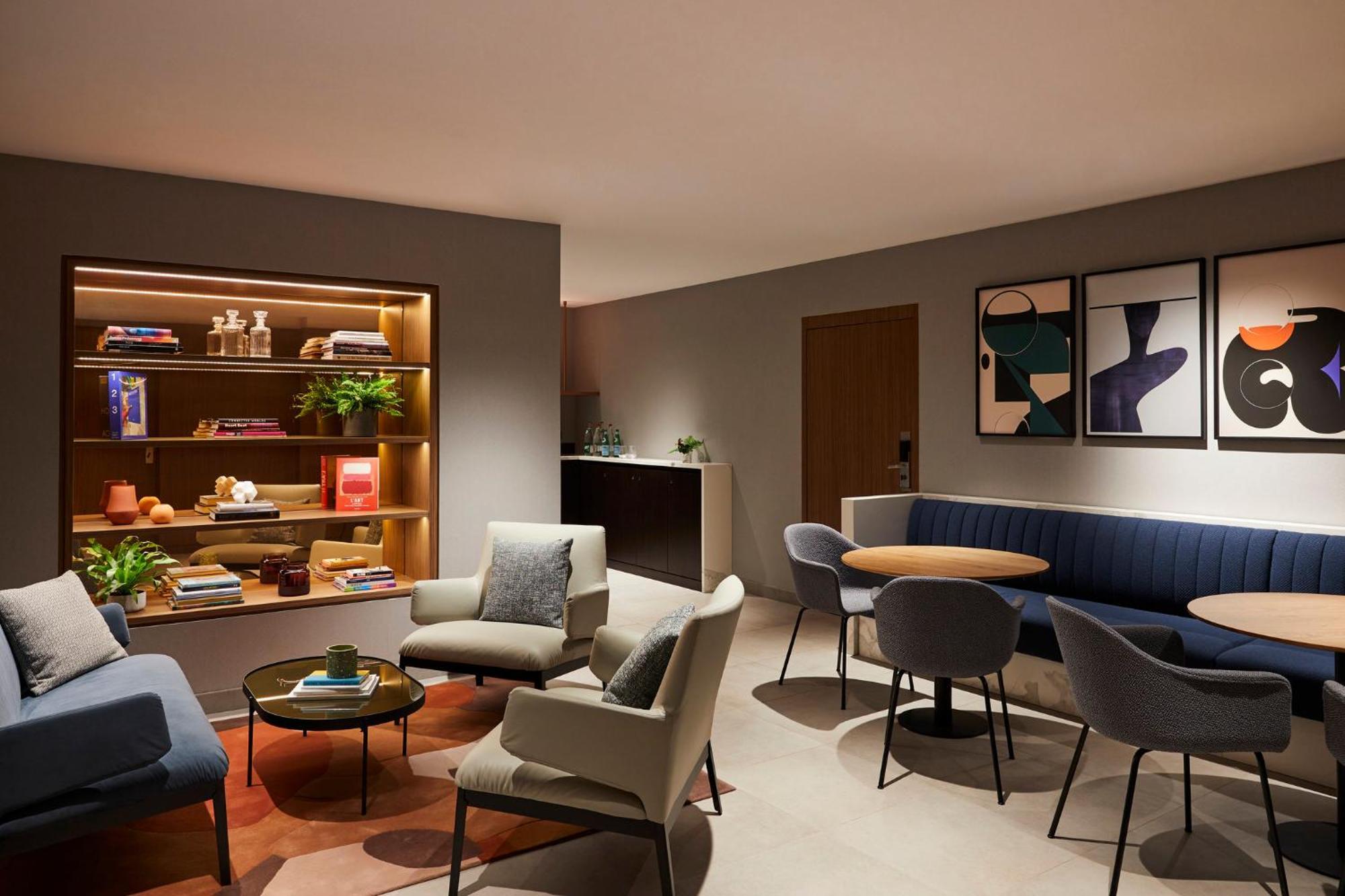 Hotel Crowne Plaza Republique By Ihg Paris