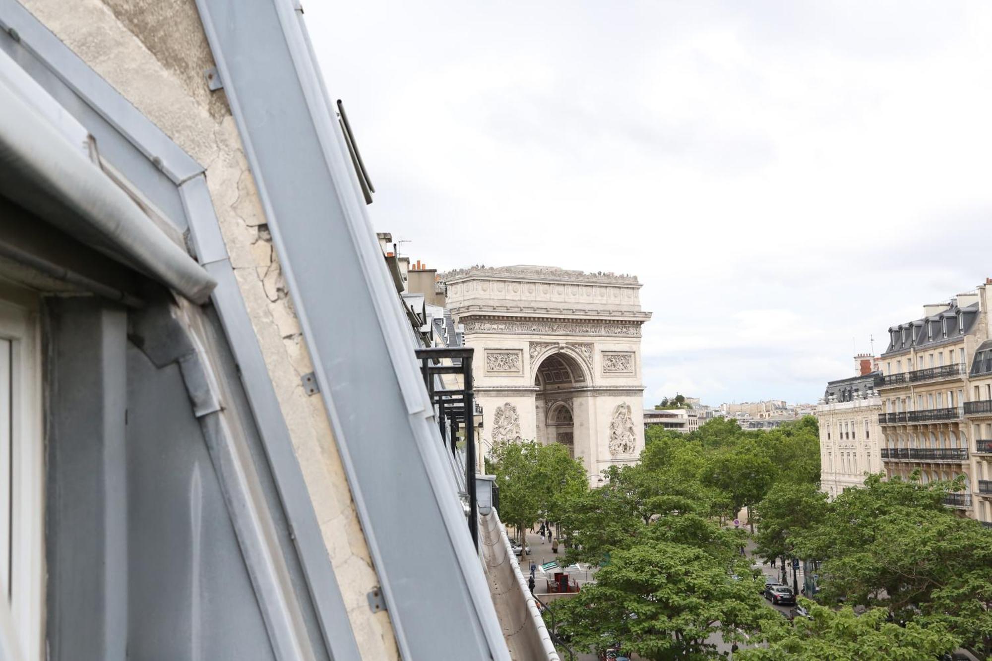 Stella Etoile Paris