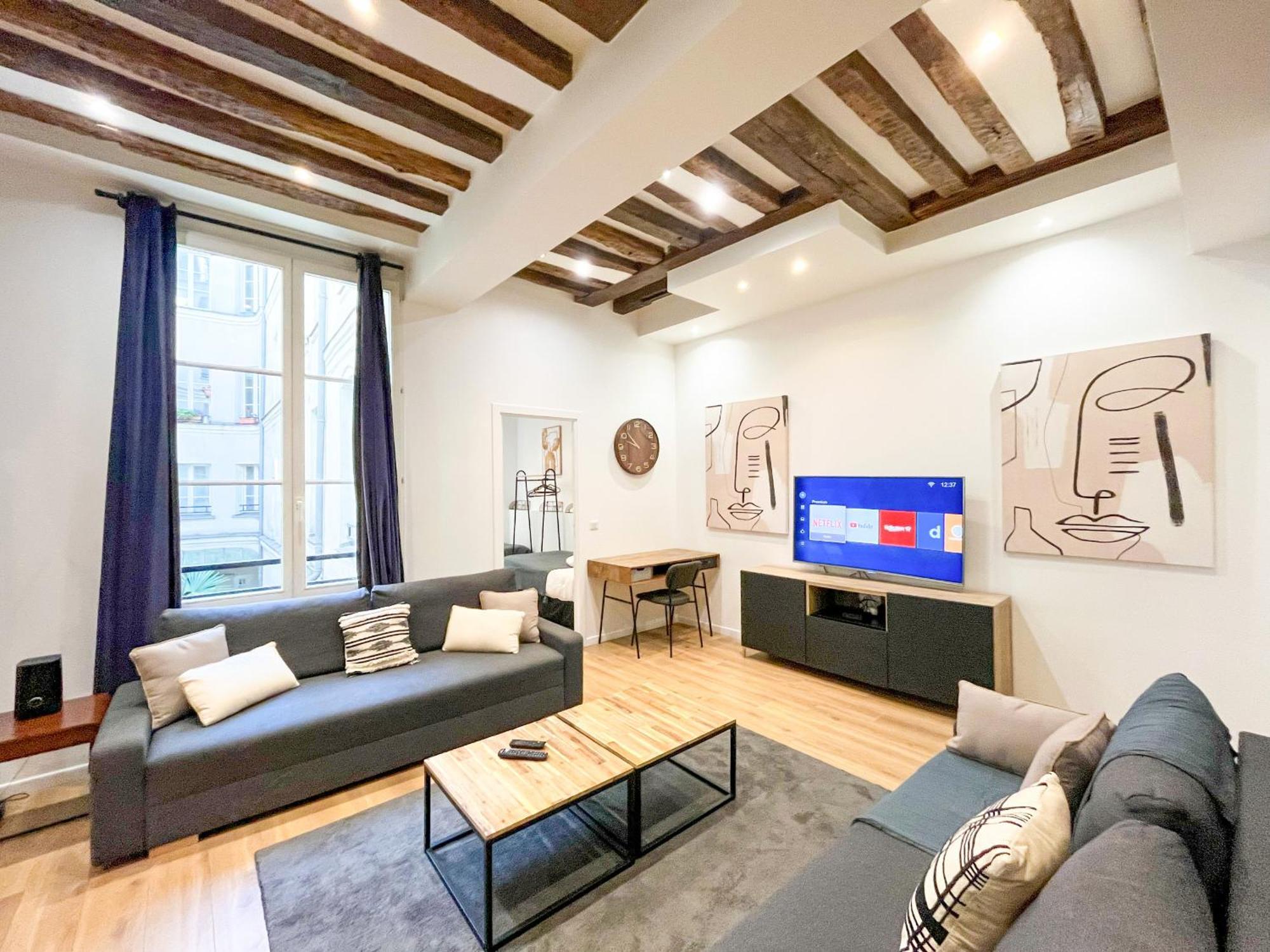 Apartment Urban Flat 67 - Spacious Parisian Flat In *