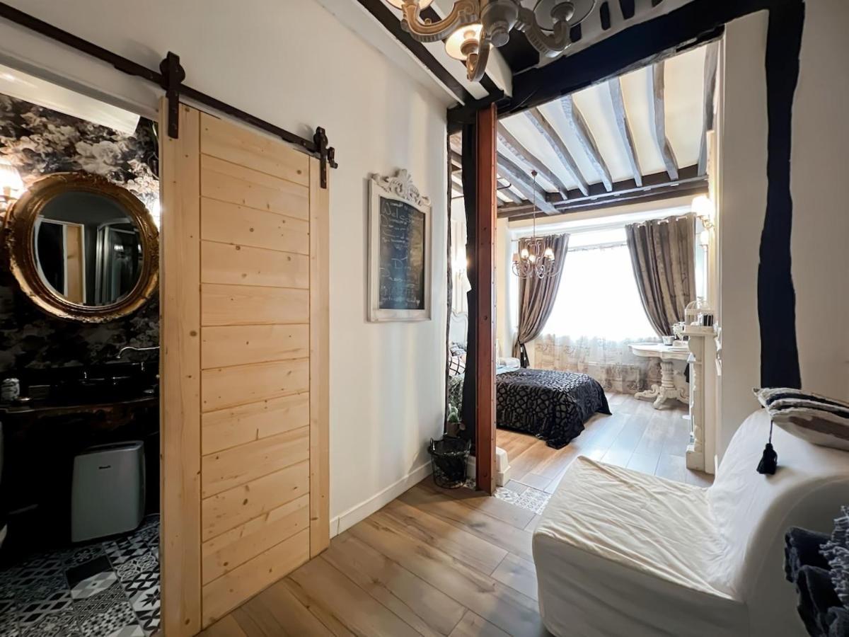 Aparthotel Metro Louisblanc