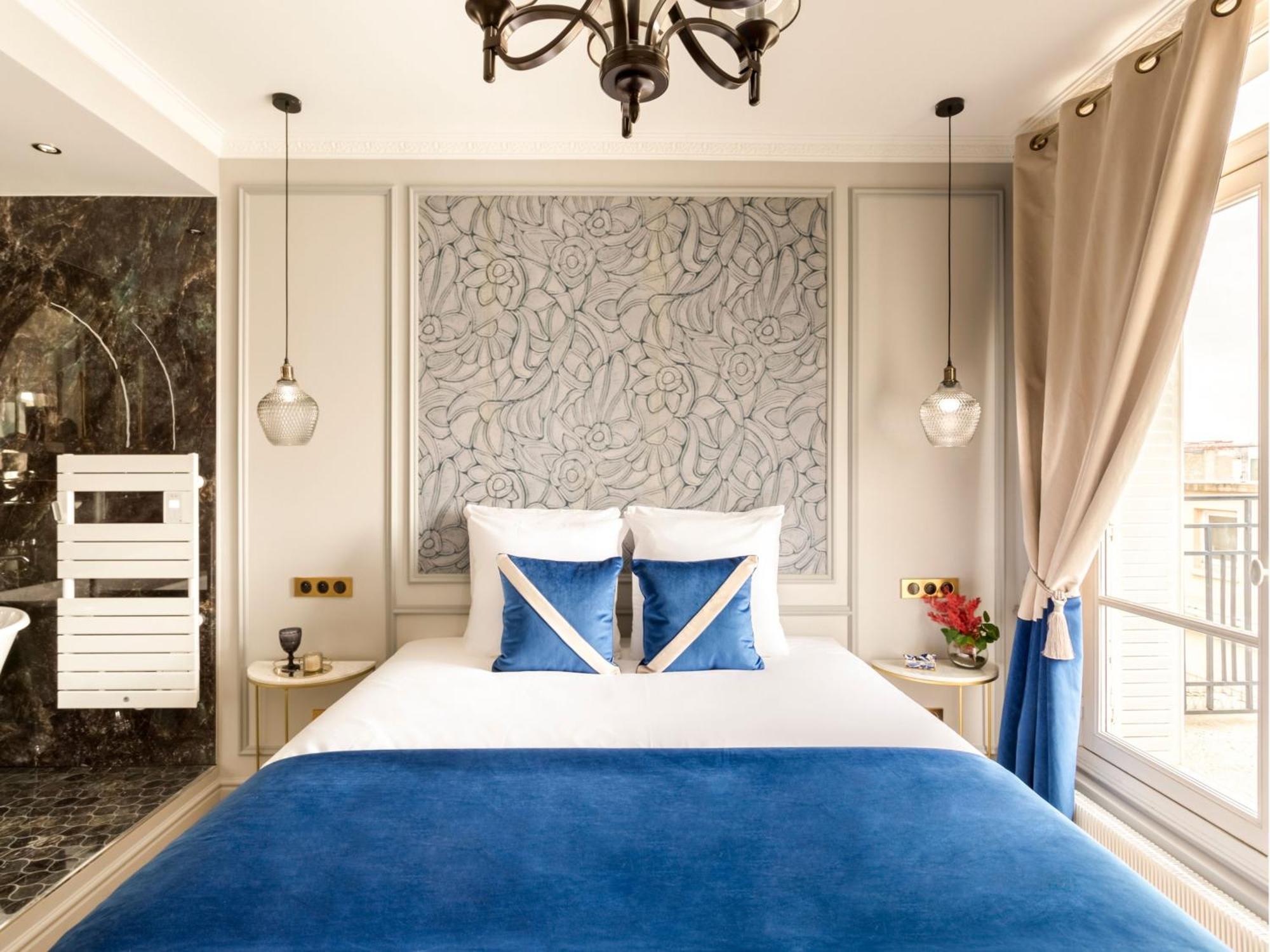 Merveil Signature Hoche - Eiffel Tower View *