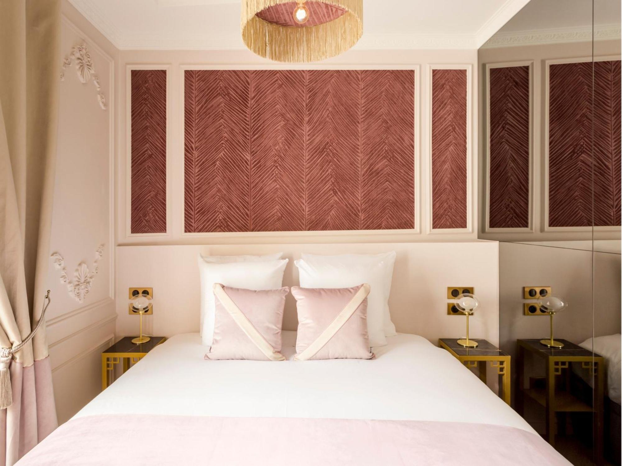Merveil Signature Hoche - Eiffel Tower View Apartment