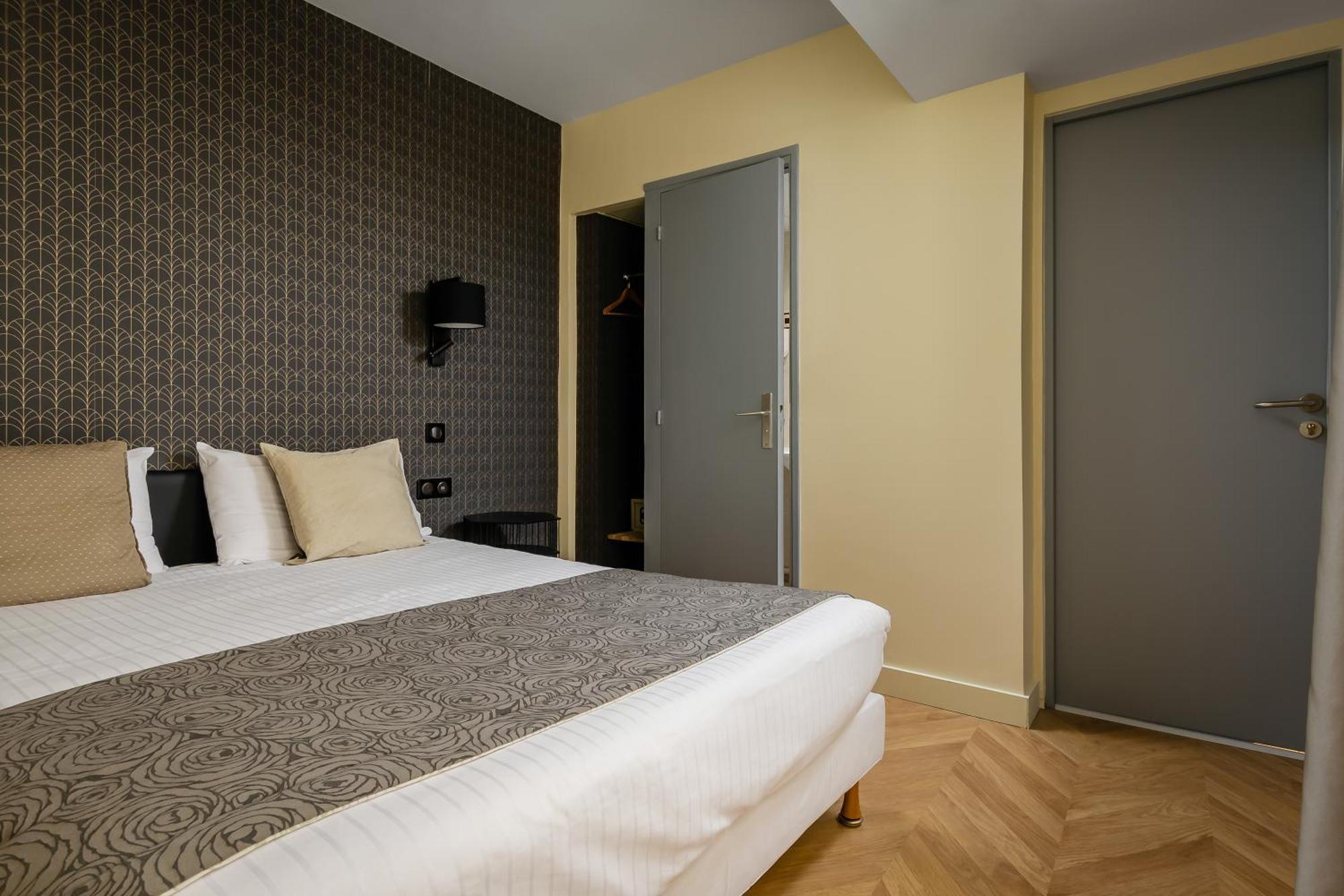 Hotel Elysee Etoile 2*