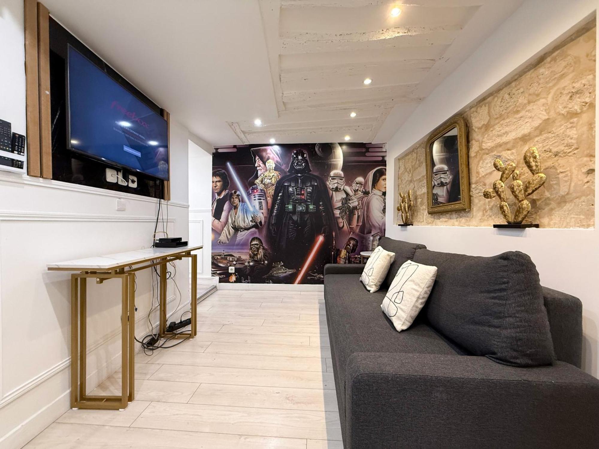 Urbanflat 41 - Disneyland In - Montorgueil Apartment *